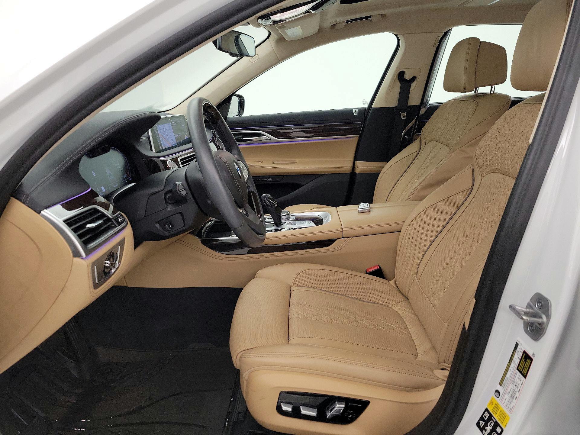 Thumbnail: 2022 BMW 7 Series - 11