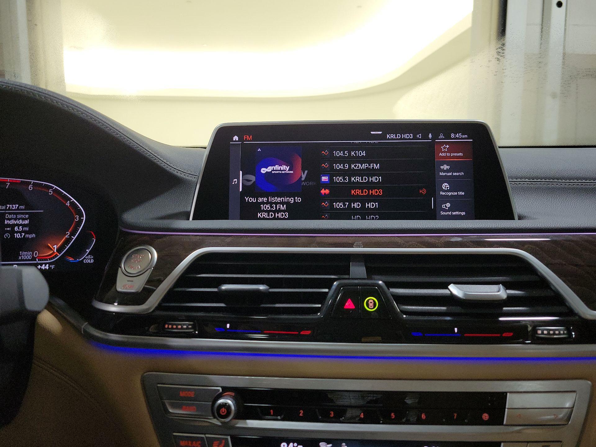 Thumbnail: 2022 BMW 7 Series - 15