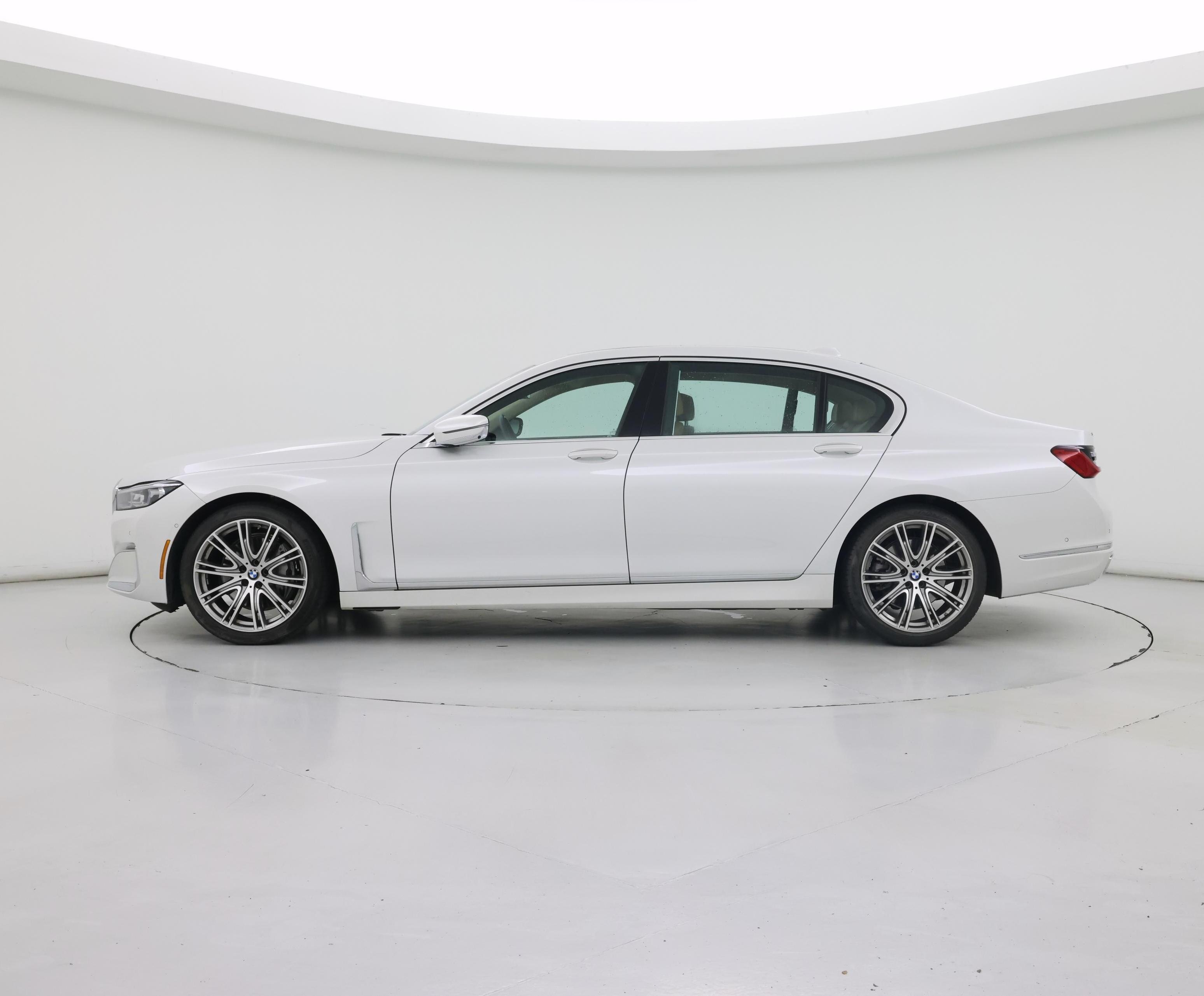 Thumbnail: 2022 BMW 7 Series - 3