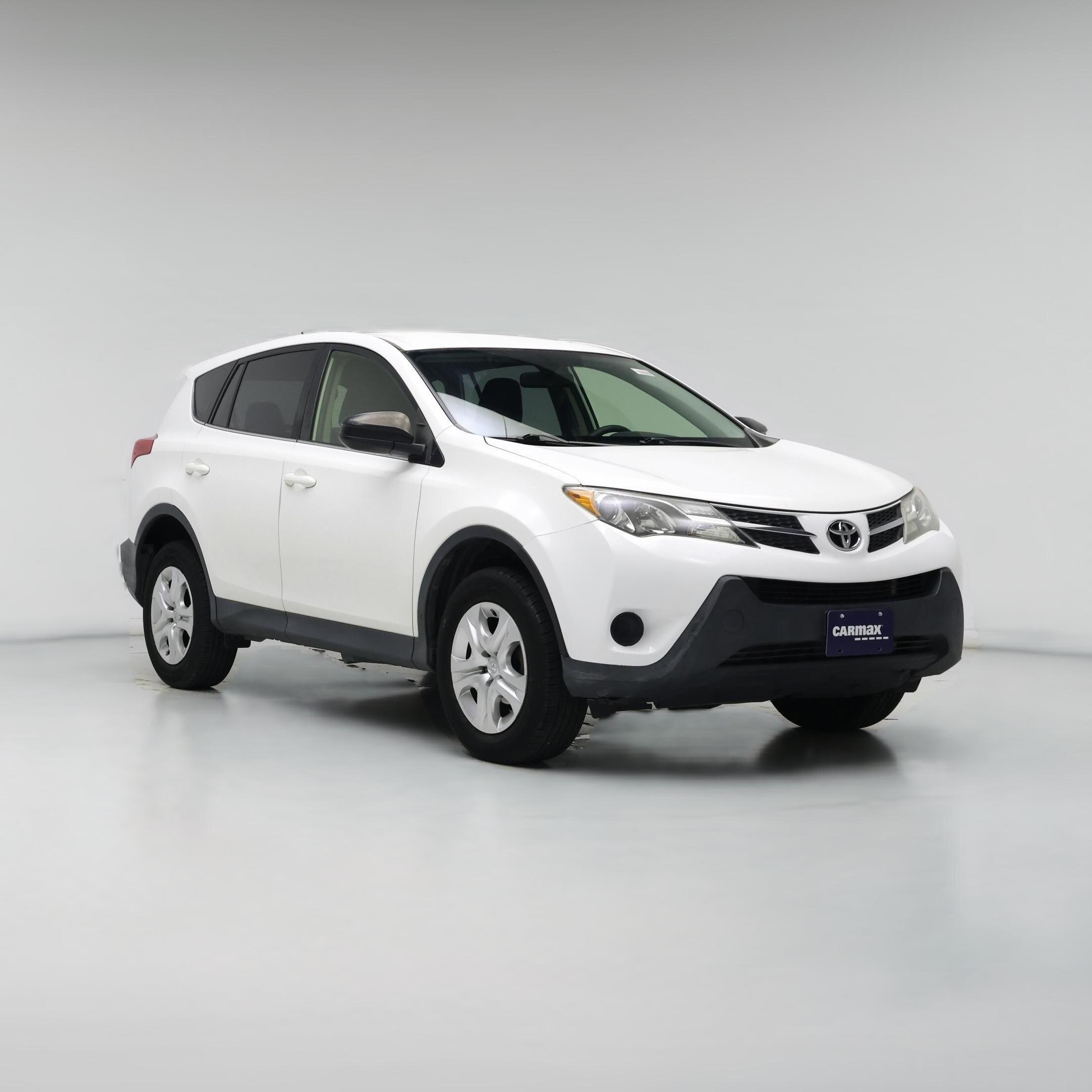 Thumbnail: 2015 Toyota RAV4 - 1