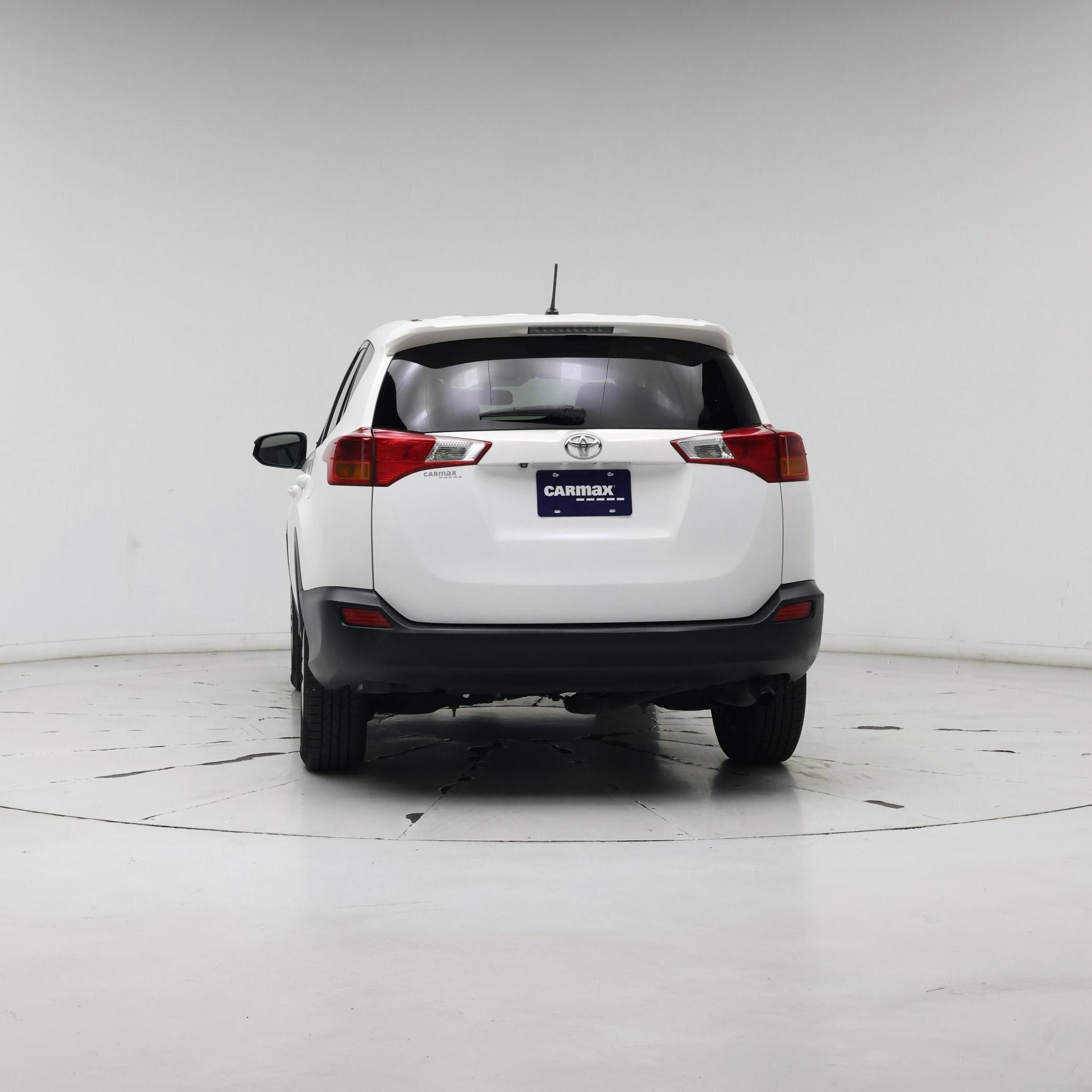 Thumbnail: 2015 Toyota RAV4 - 6