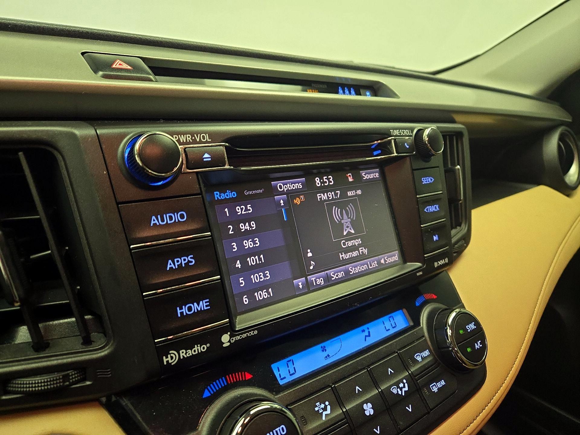 Thumbnail: 2017 Toyota RAV4 - 15