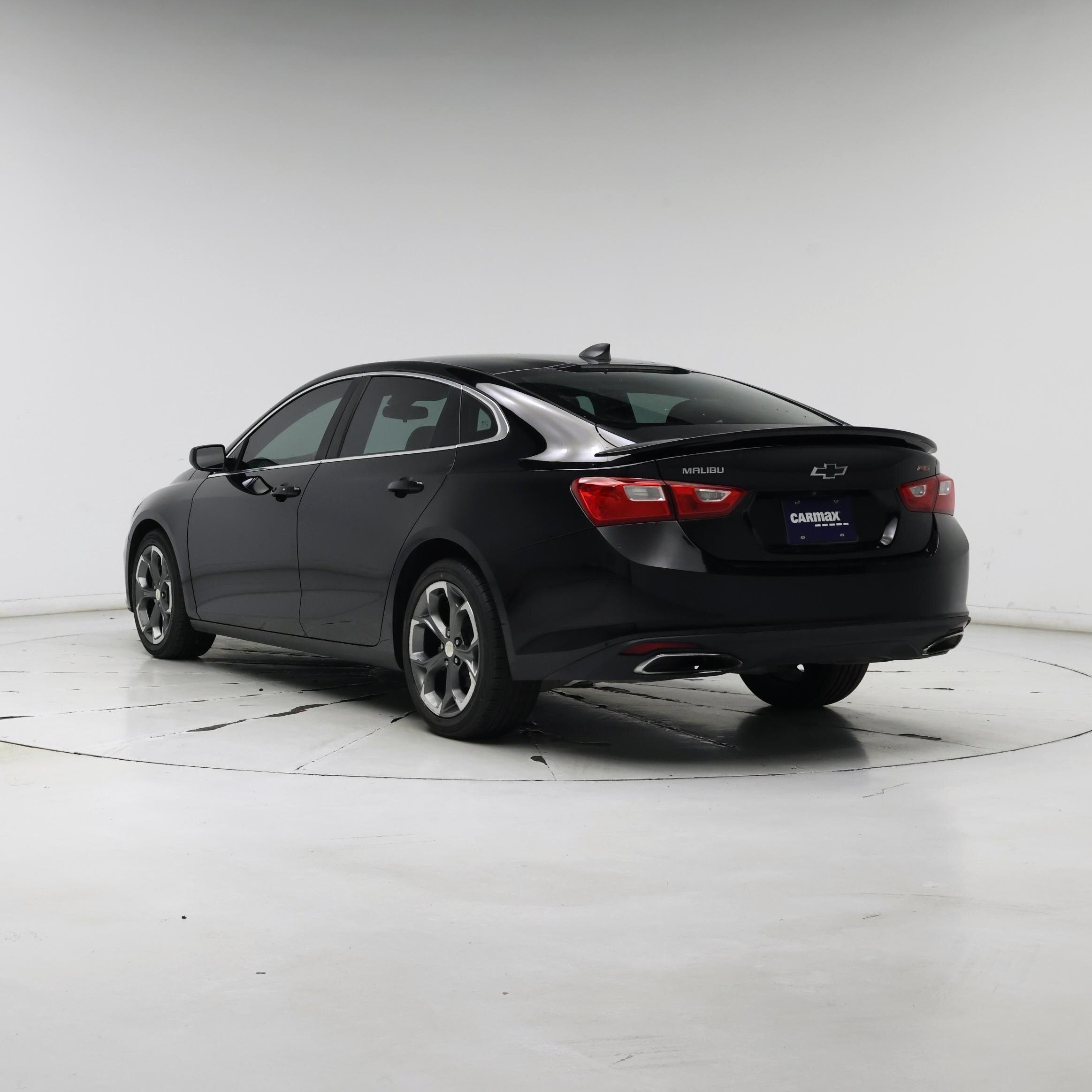 Thumbnail: 2019 Chevrolet Malibu - 2