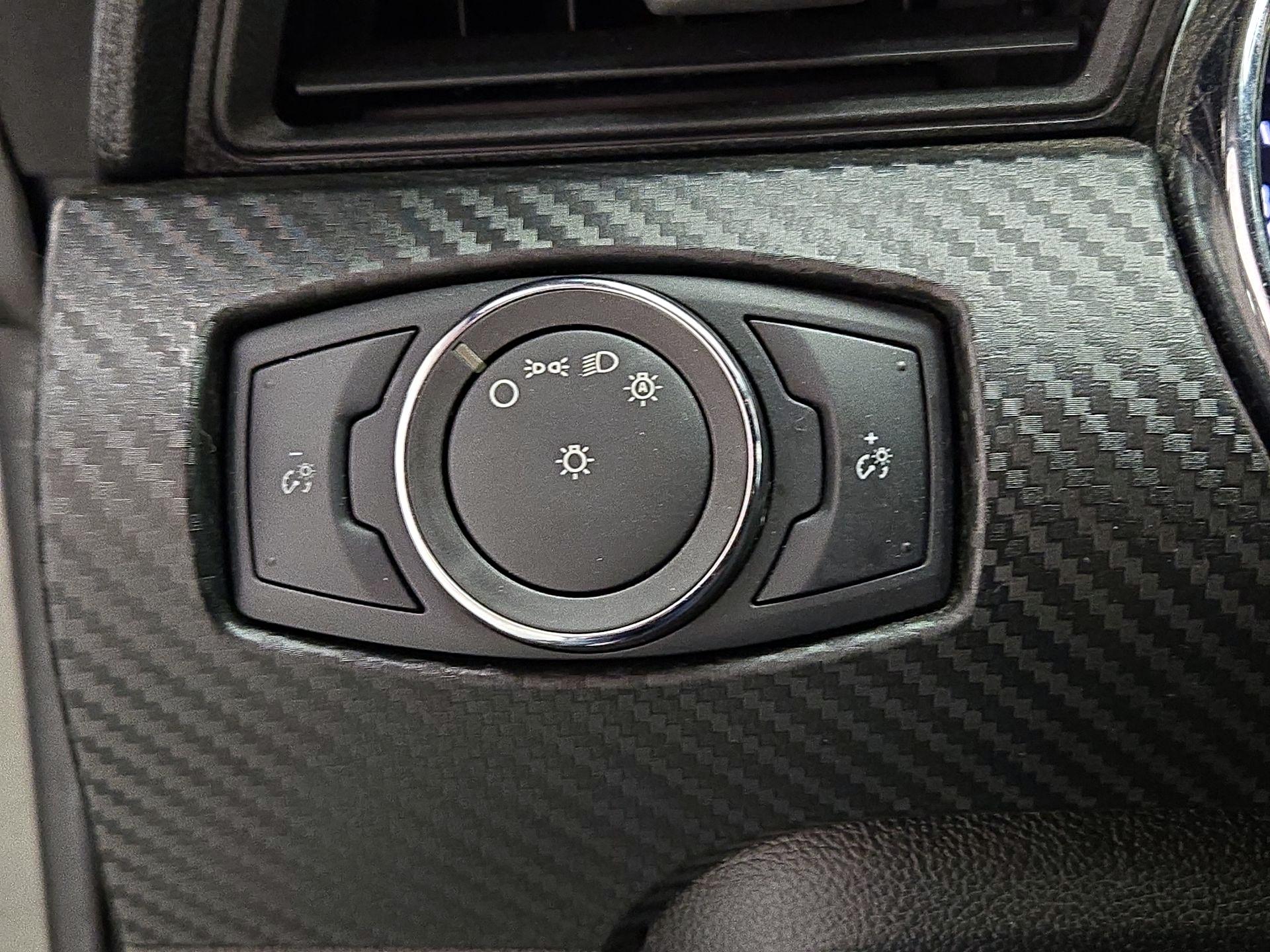 Thumbnail: 2015 Ford Mustang - 13