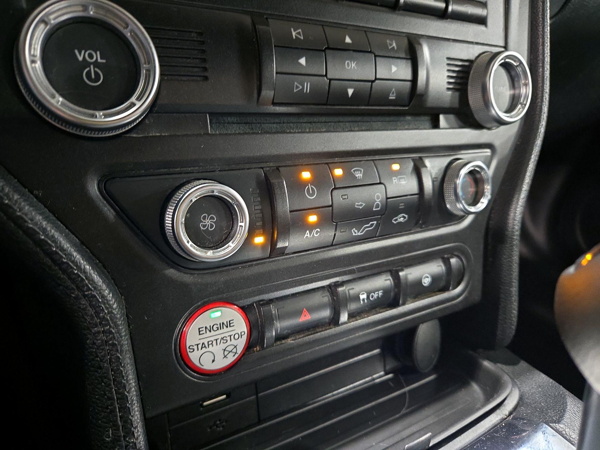 Thumbnail: 2015 Ford Mustang - 16