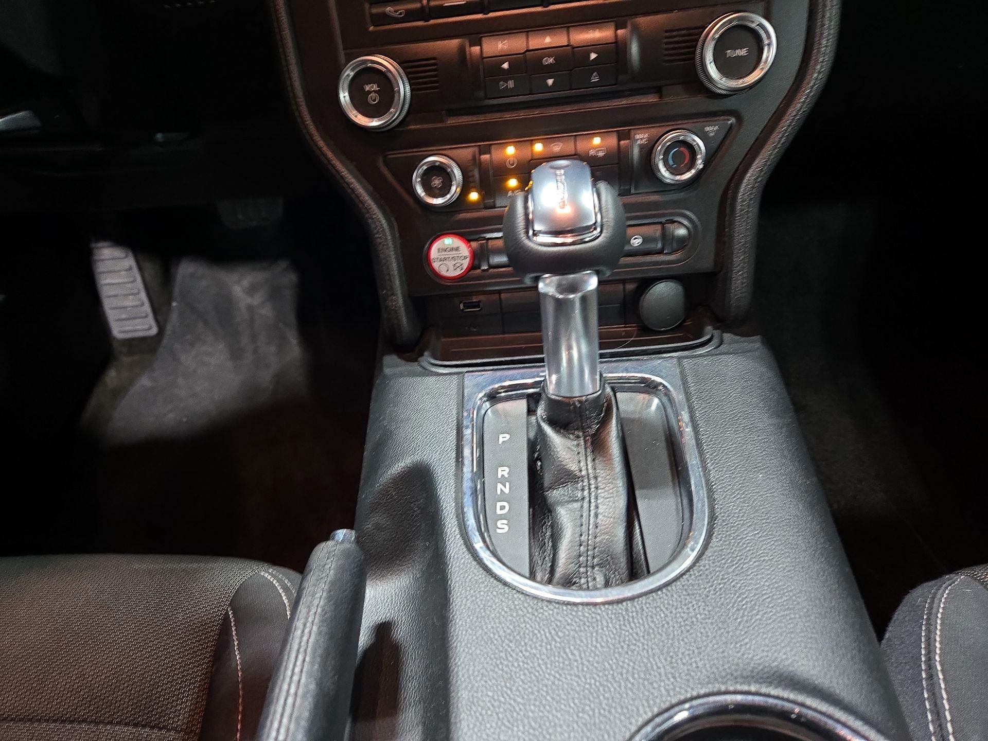 Thumbnail: 2015 Ford Mustang - 17