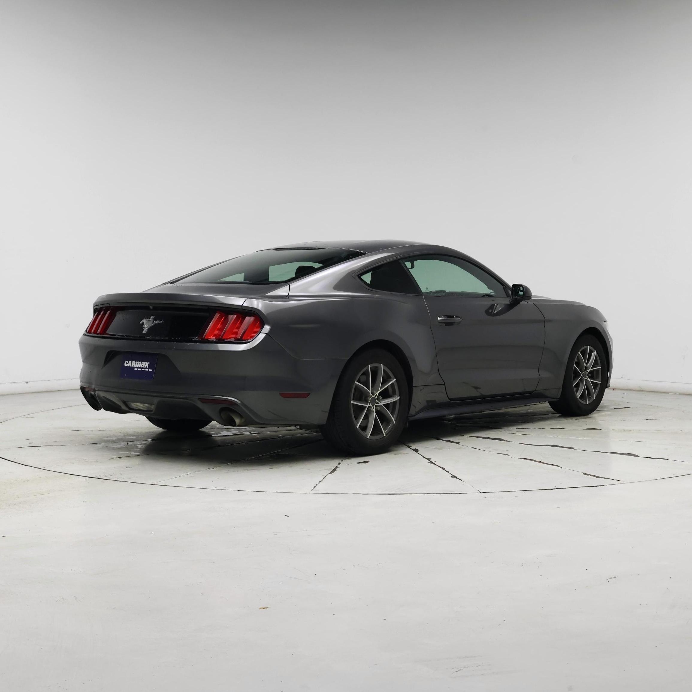 Thumbnail: 2015 Ford Mustang - 8