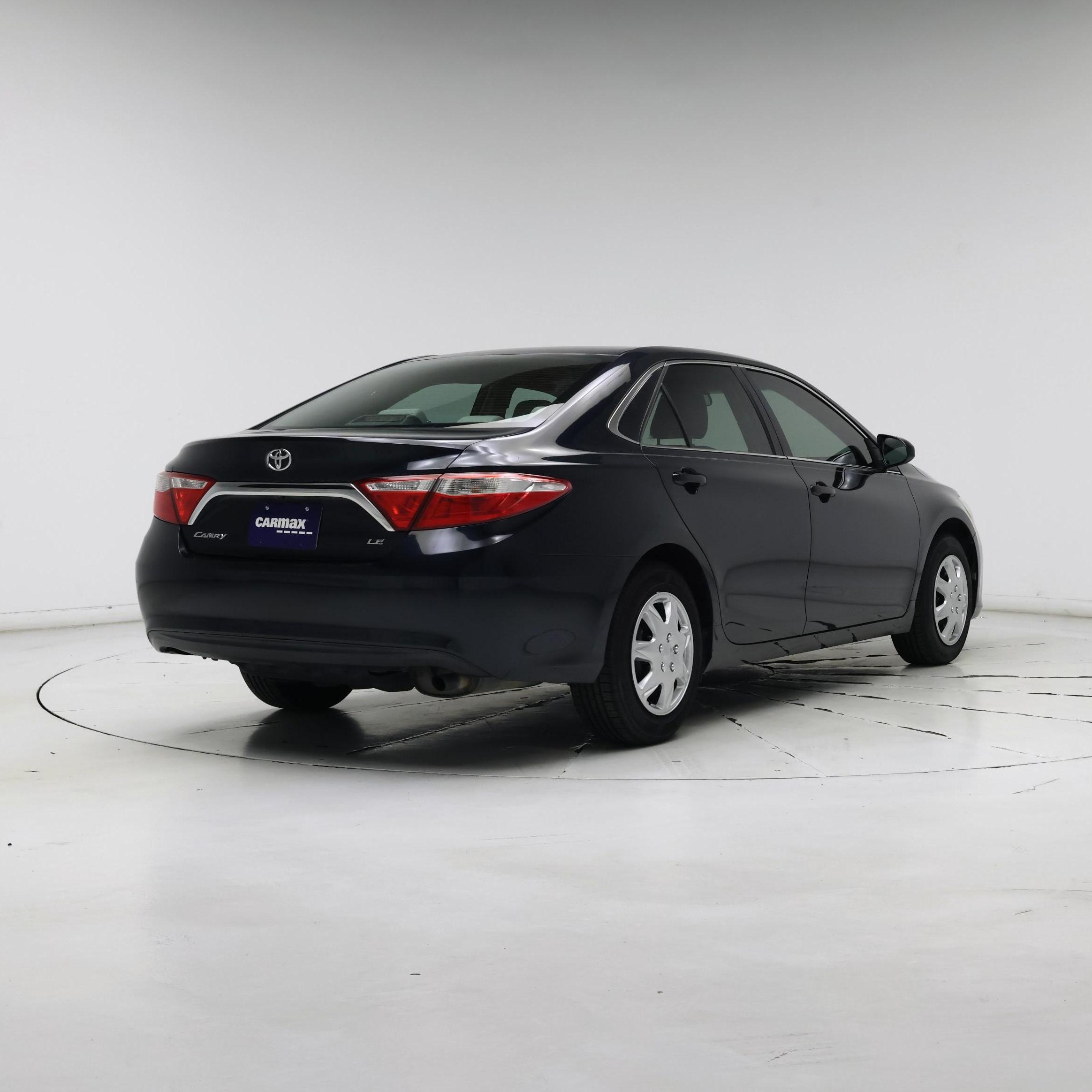 Thumbnail: 2015 Toyota Camry - 8