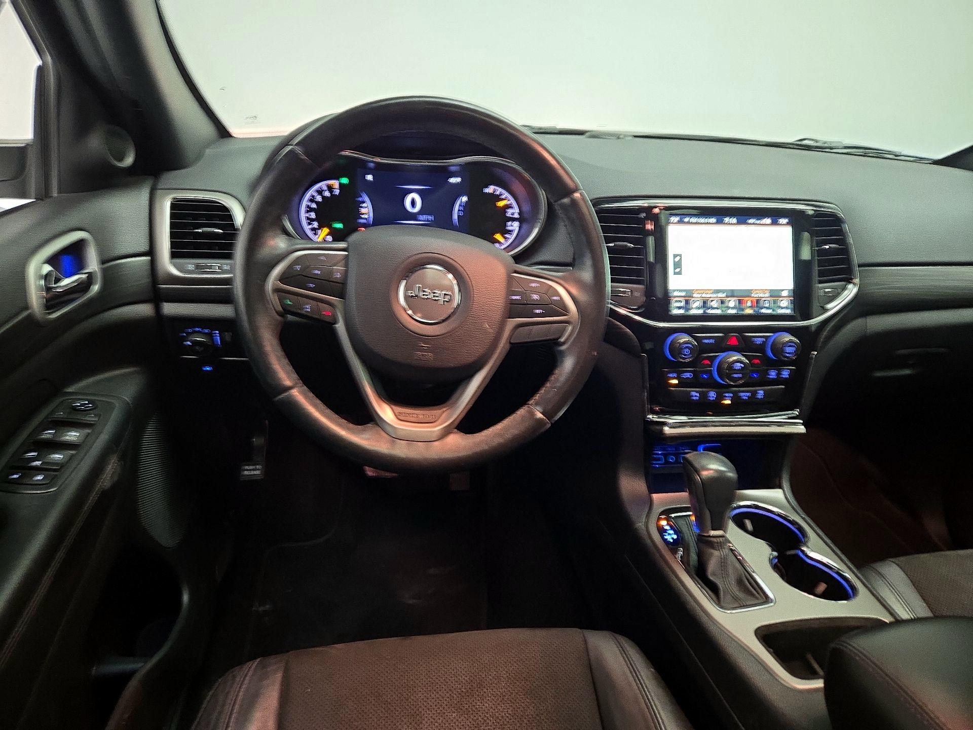 Thumbnail: 2019 Jeep Grand Cherokee - 10