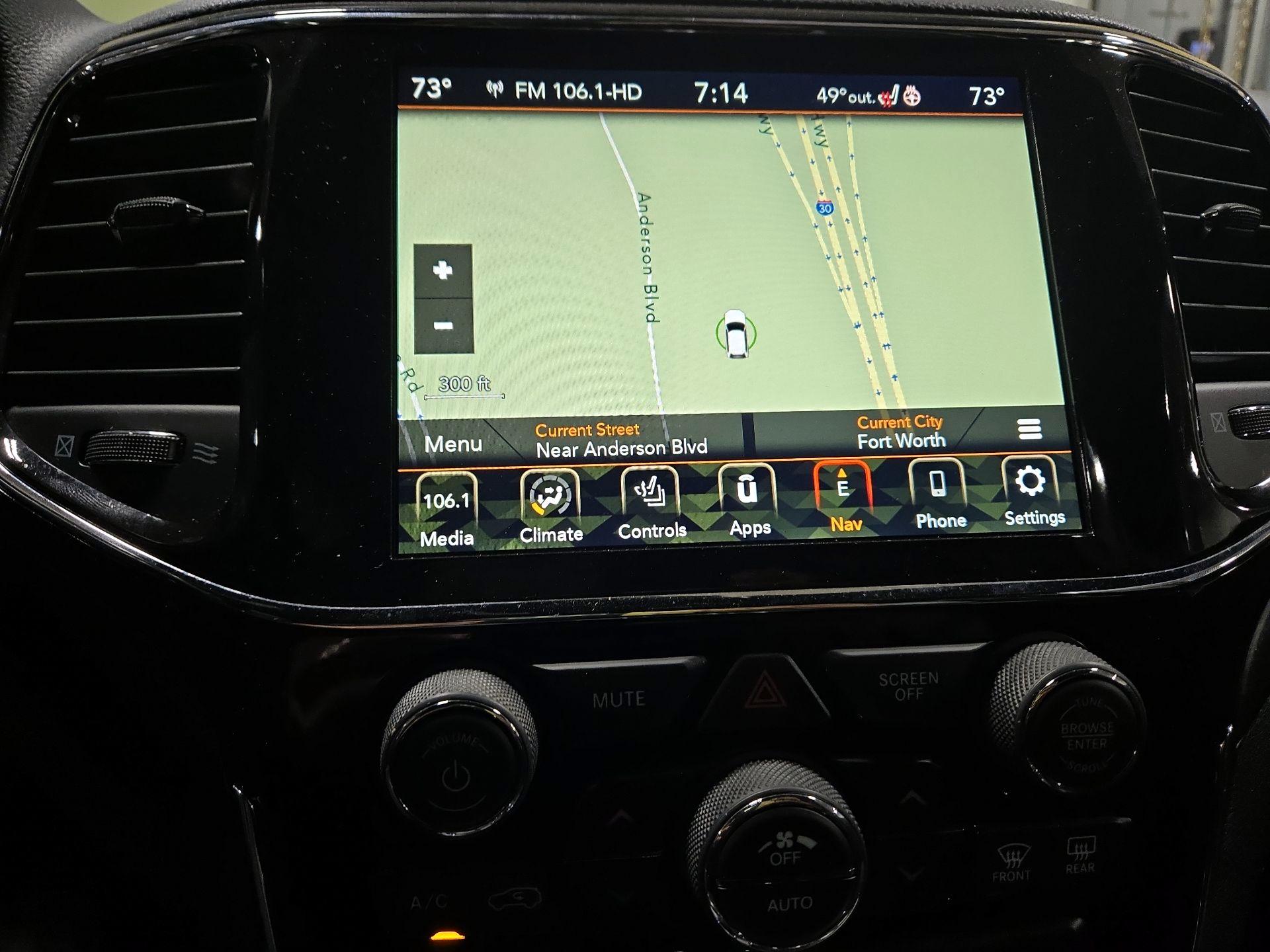 Thumbnail: 2019 Jeep Grand Cherokee - 14