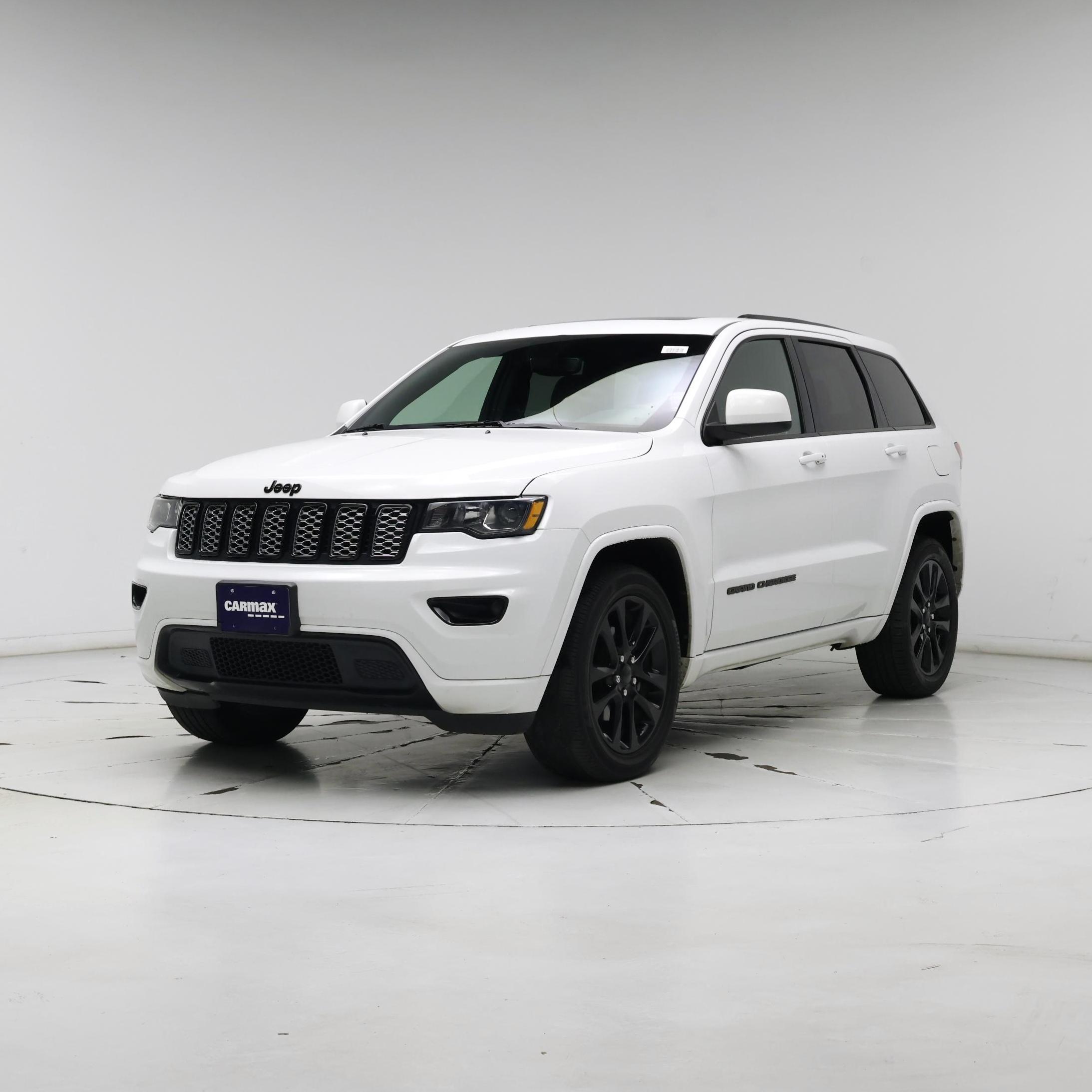 Thumbnail: 2019 Jeep Grand Cherokee - 4