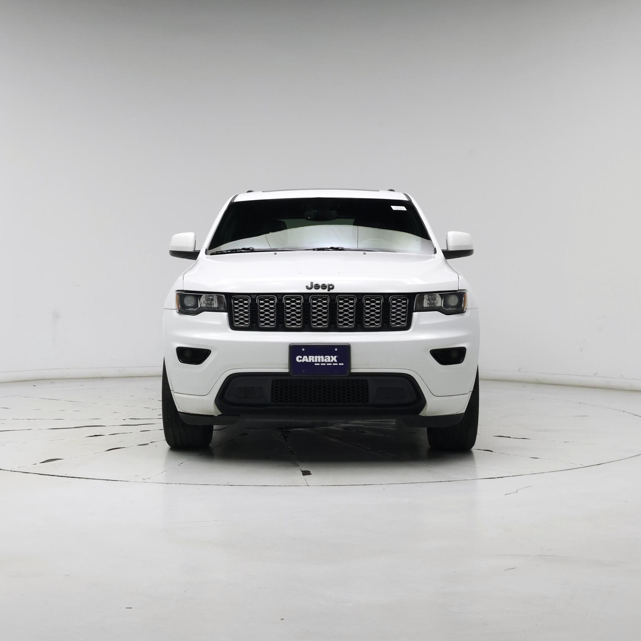 Thumbnail: 2019 Jeep Grand Cherokee - 5