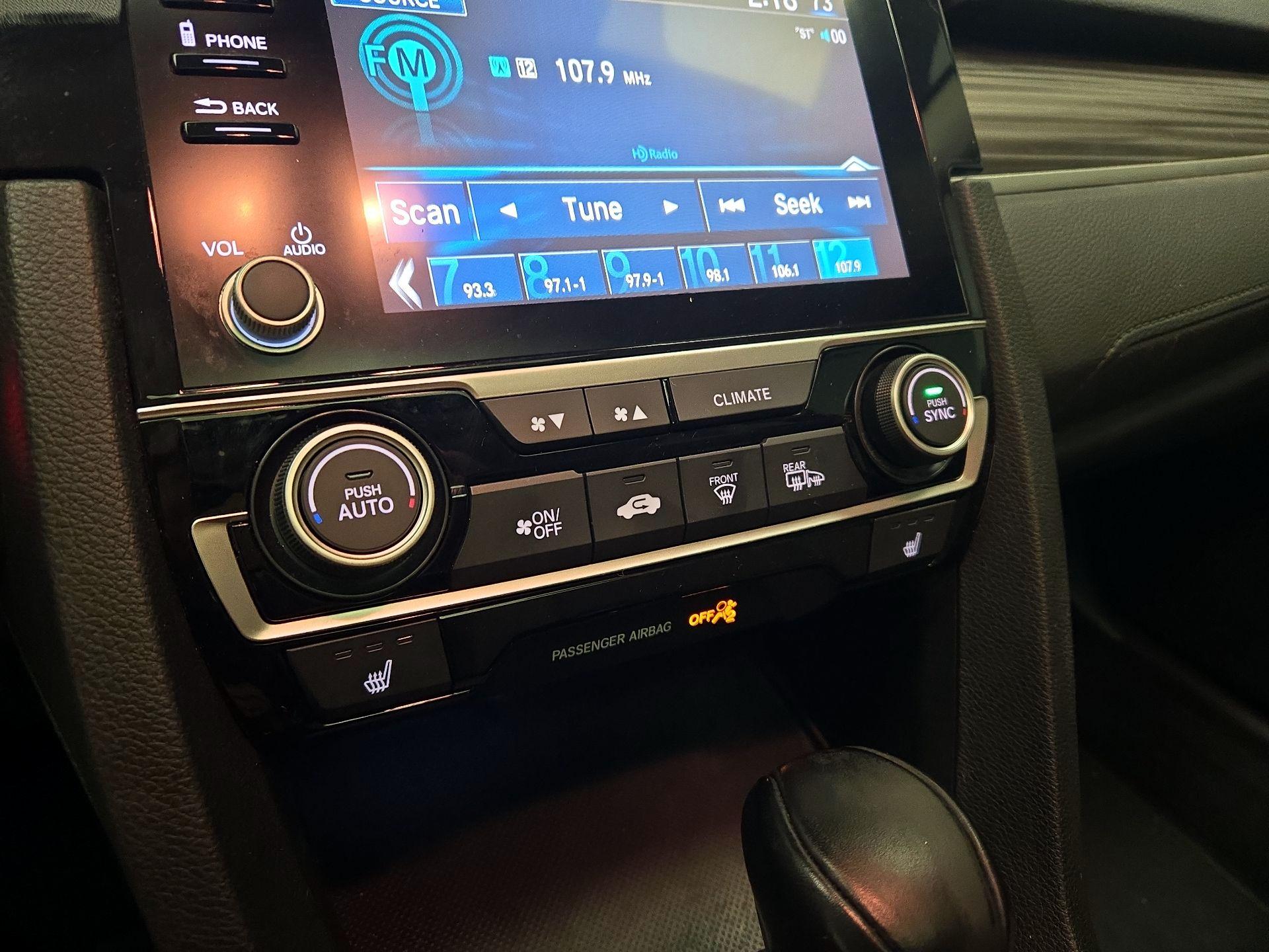 Thumbnail: 2020 Honda Civic - 16