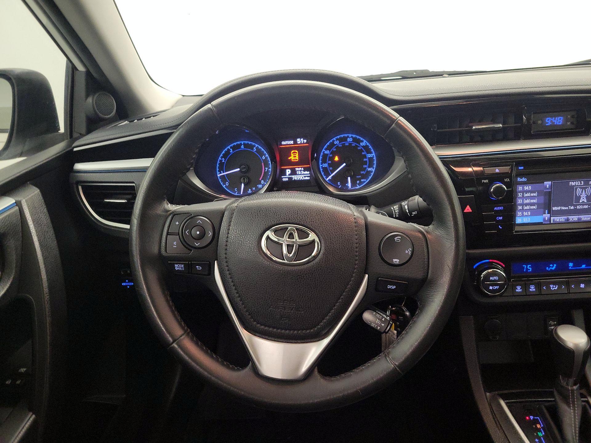 Thumbnail: 2014 Toyota Corolla - 10