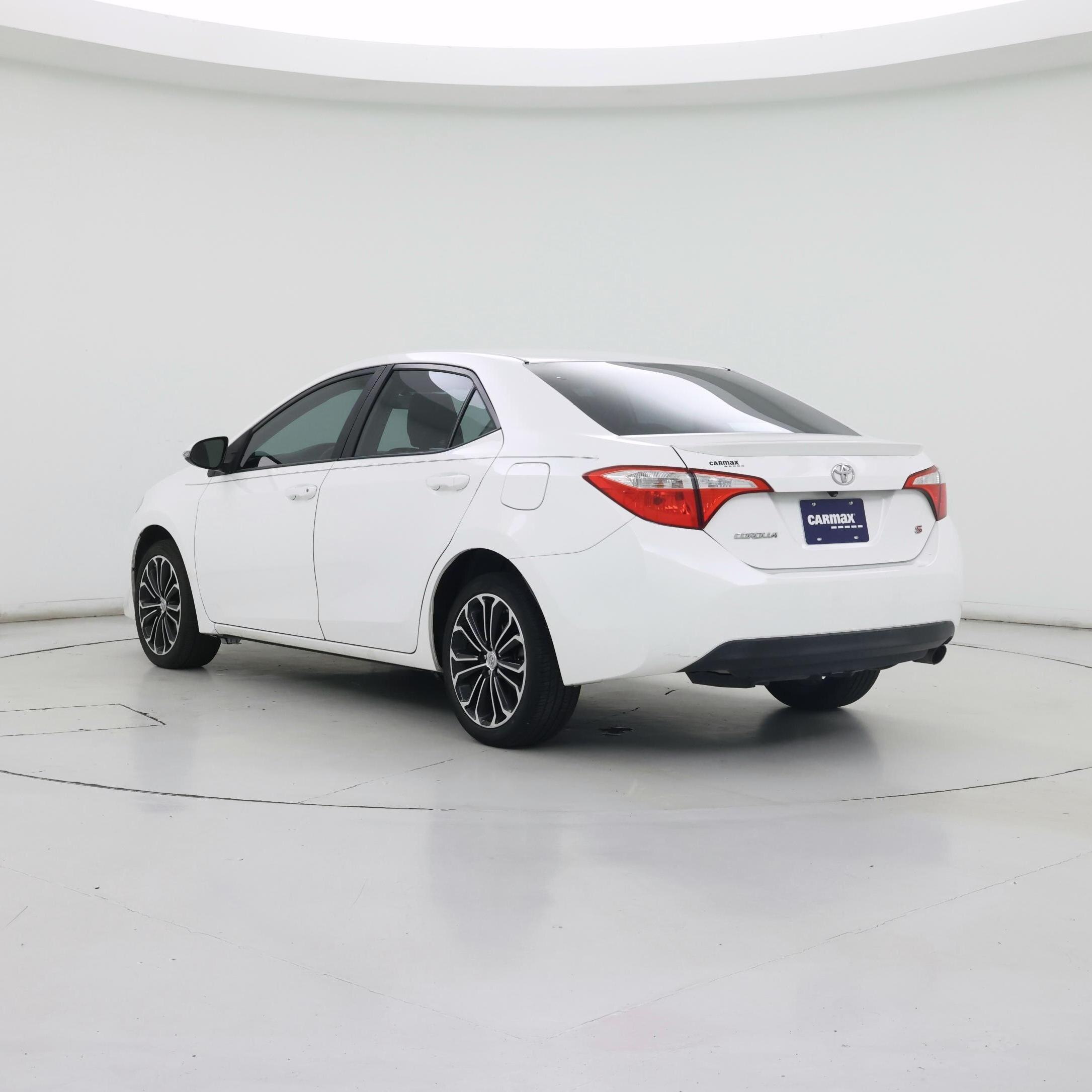 Thumbnail: 2014 Toyota Corolla - 2