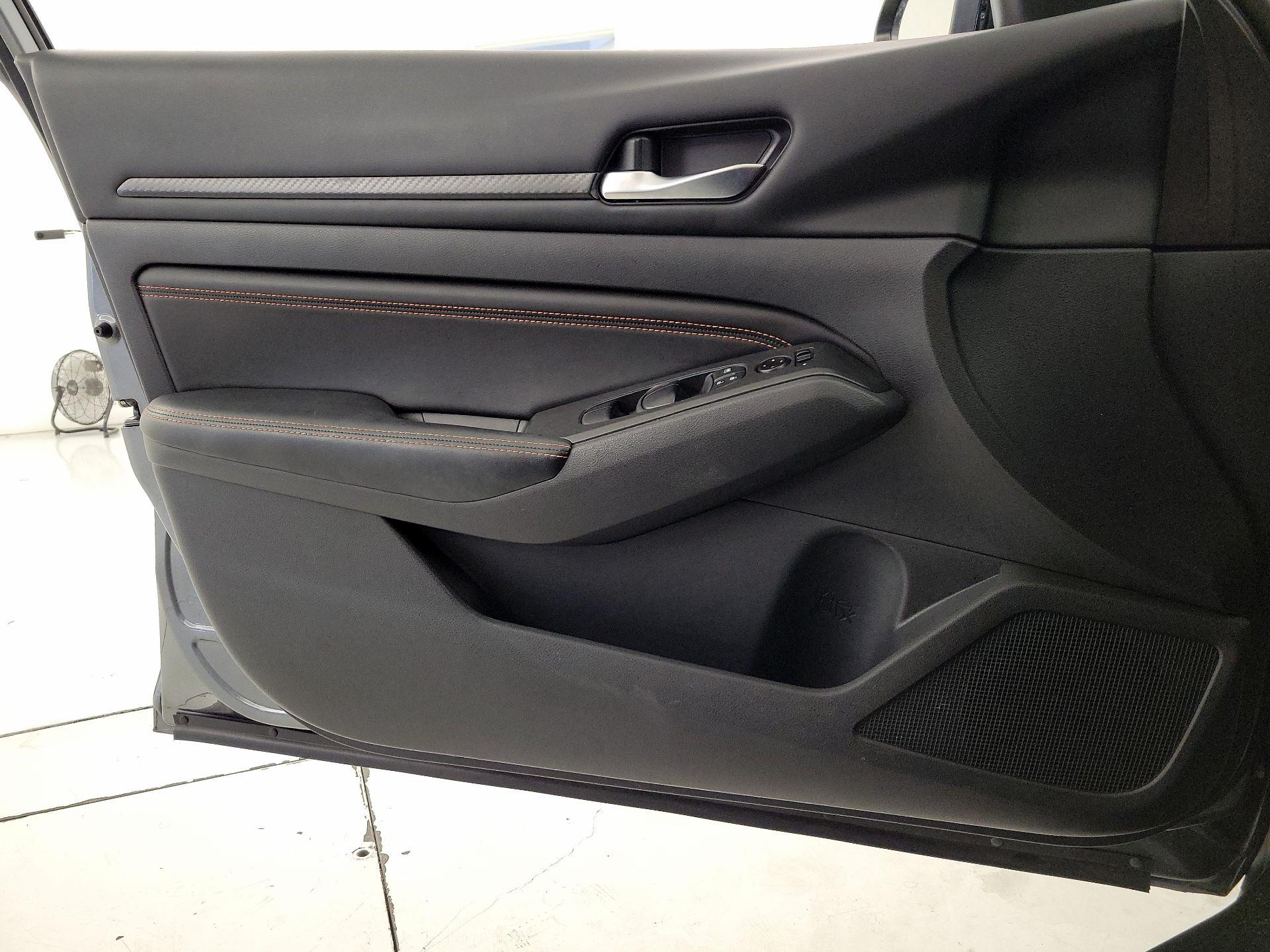 Thumbnail: 2022 Nissan Altima - 12