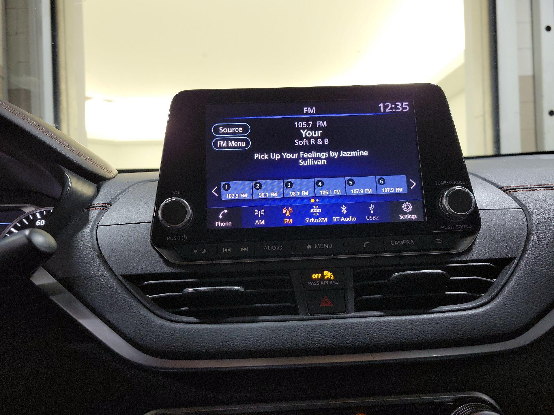 Thumbnail: 2022 Nissan Altima - 15