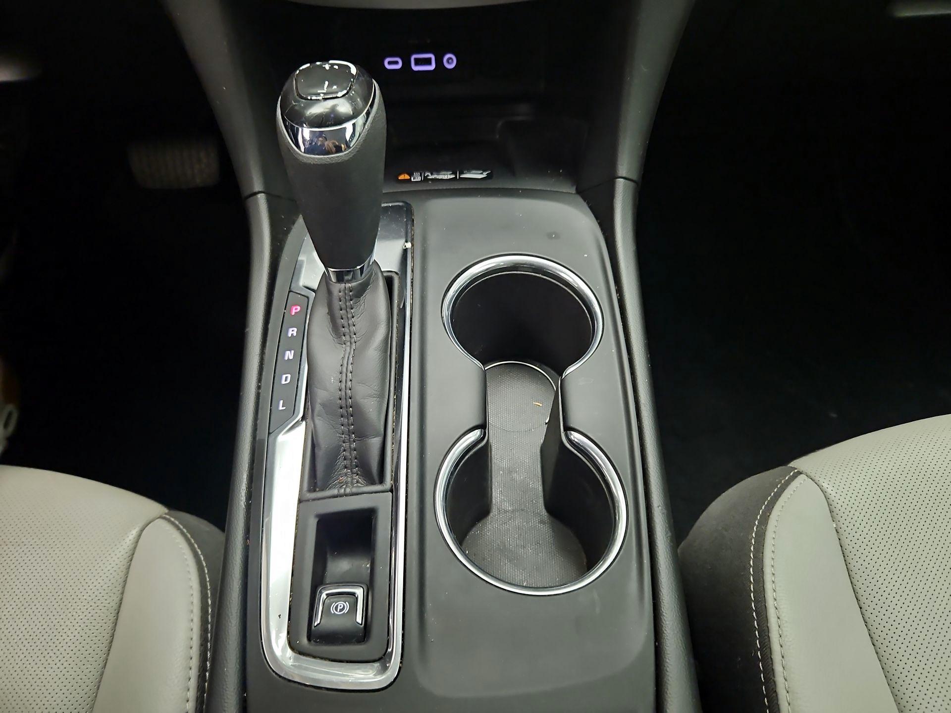 Thumbnail: 2020 Chevrolet Equinox - 17