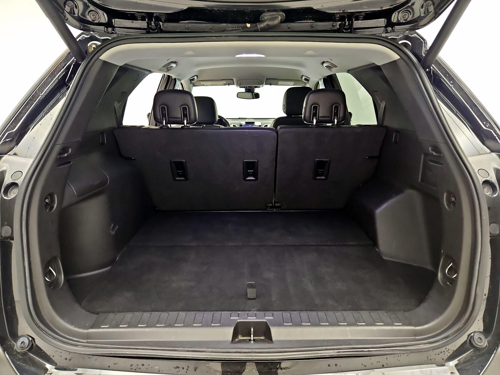 Thumbnail: 2020 Chevrolet Equinox - 20