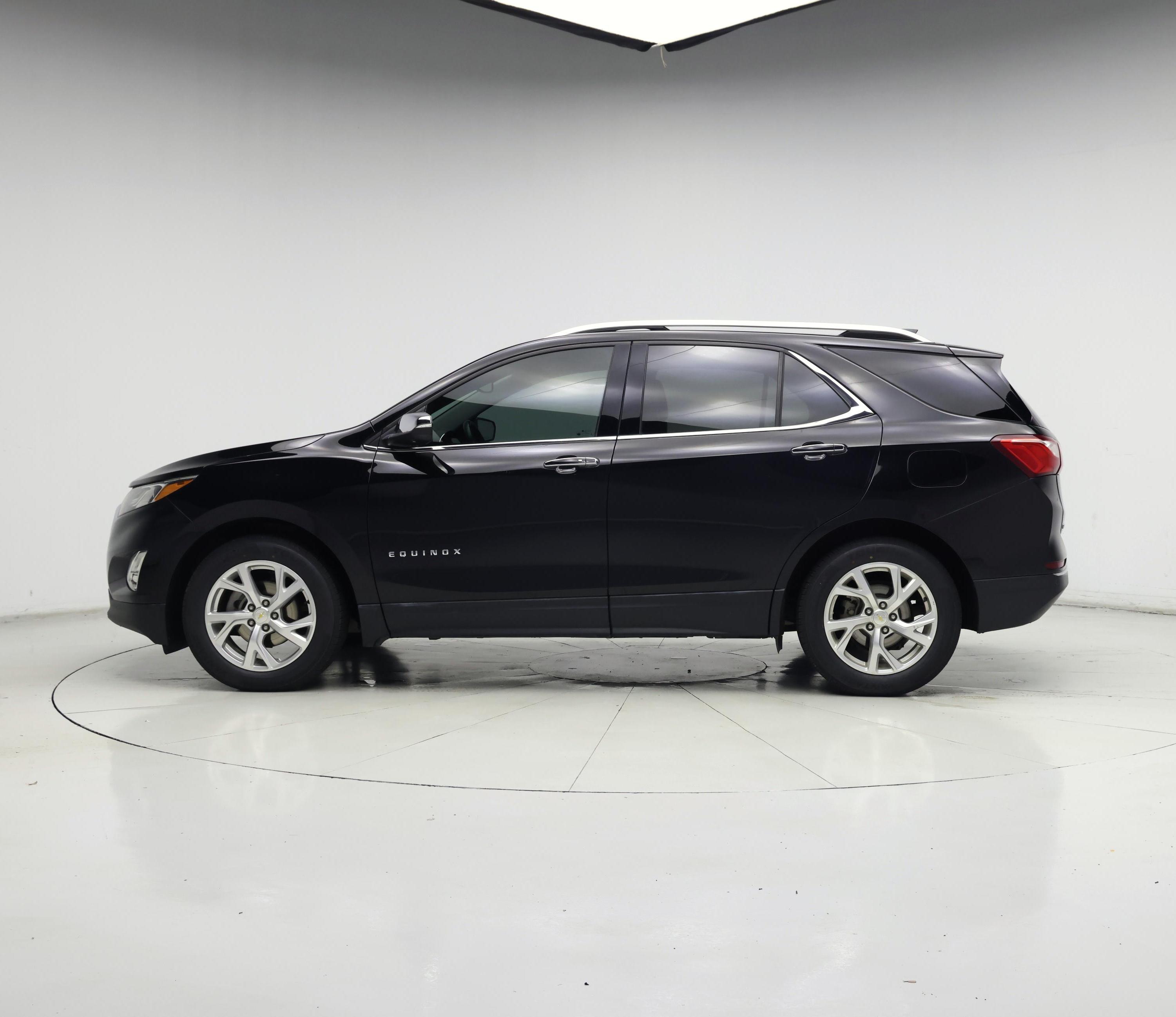 Thumbnail: 2020 Chevrolet Equinox - 3