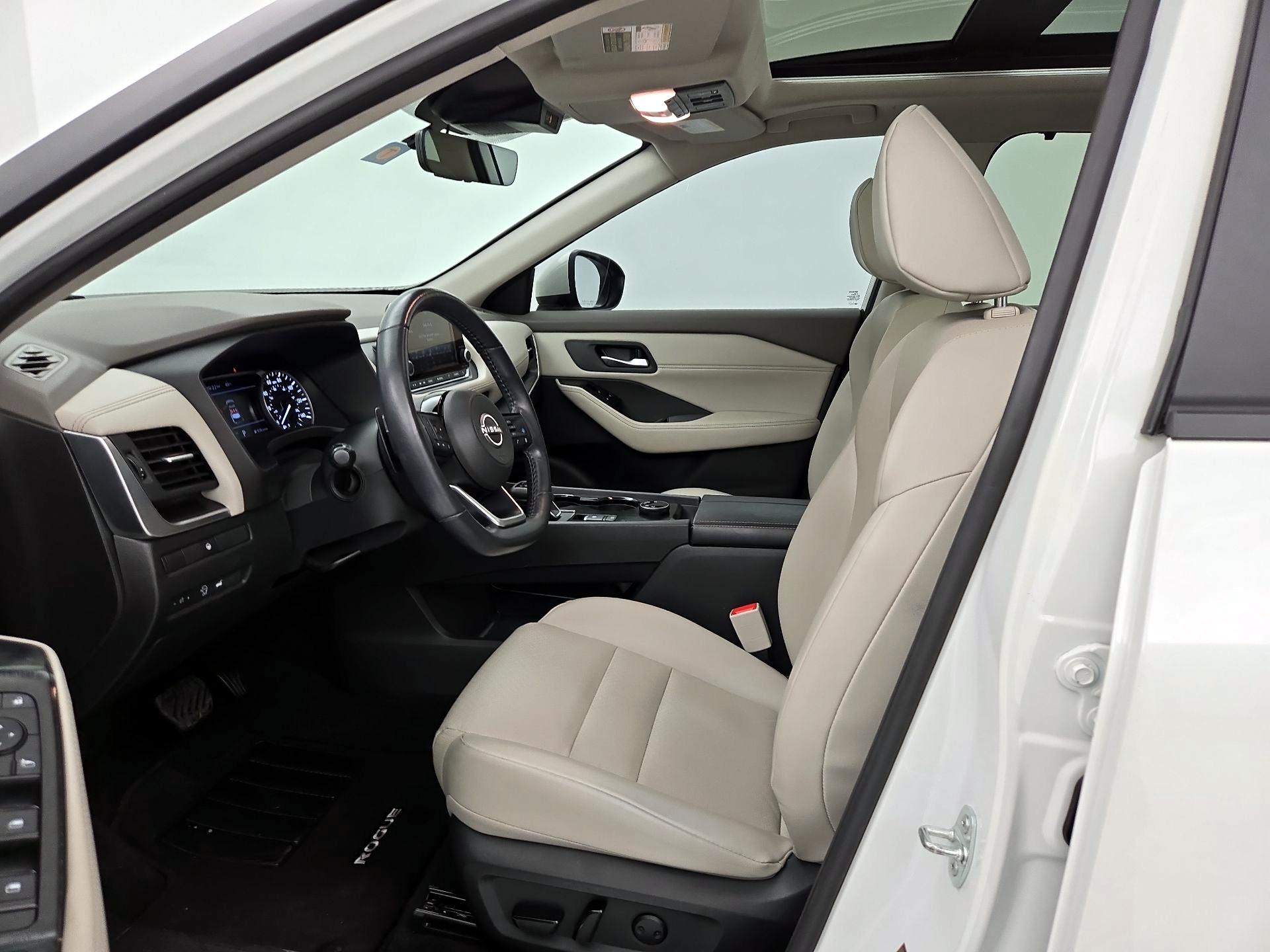 Thumbnail: 2023 Nissan Rogue - 11