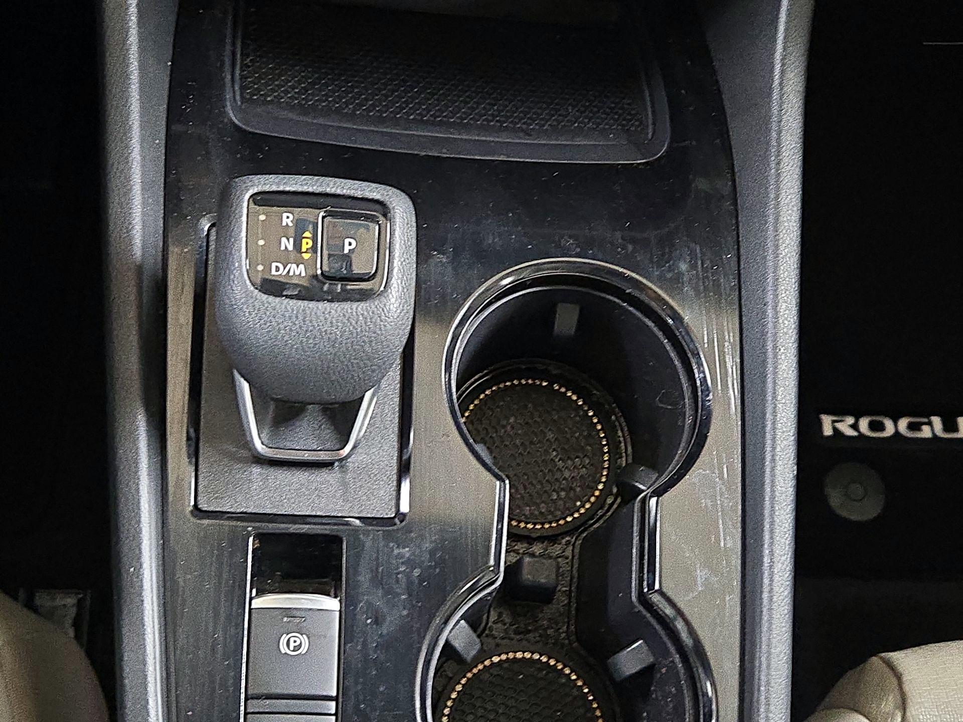 Thumbnail: 2023 Nissan Rogue - 17