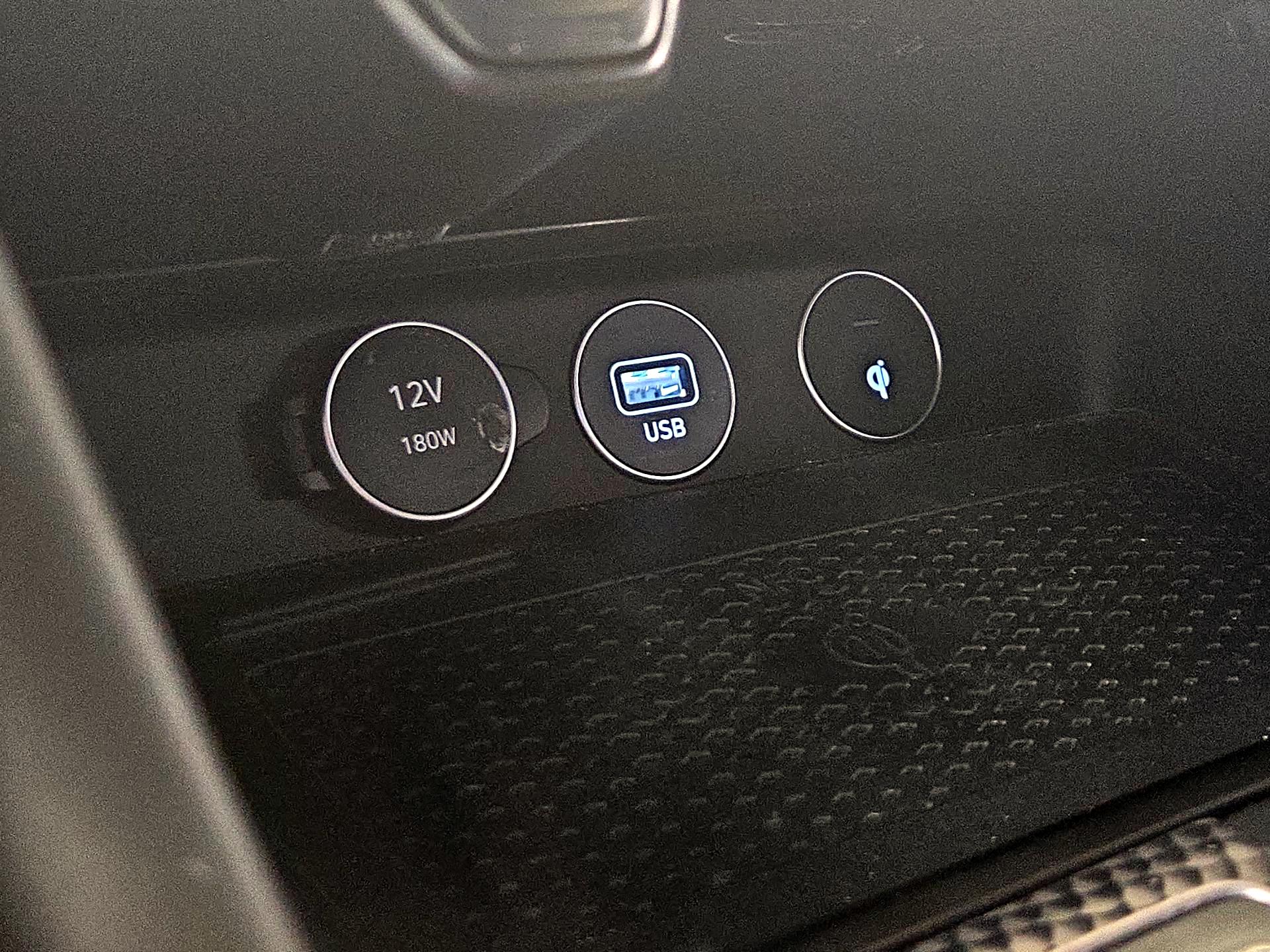 Thumbnail: 2023 Genesis G70 - 19