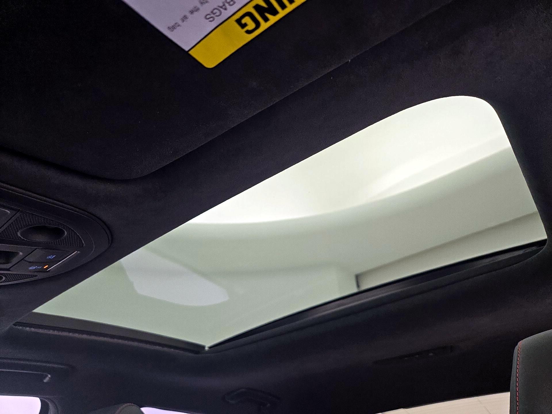 Thumbnail: 2023 Genesis G70 - 20