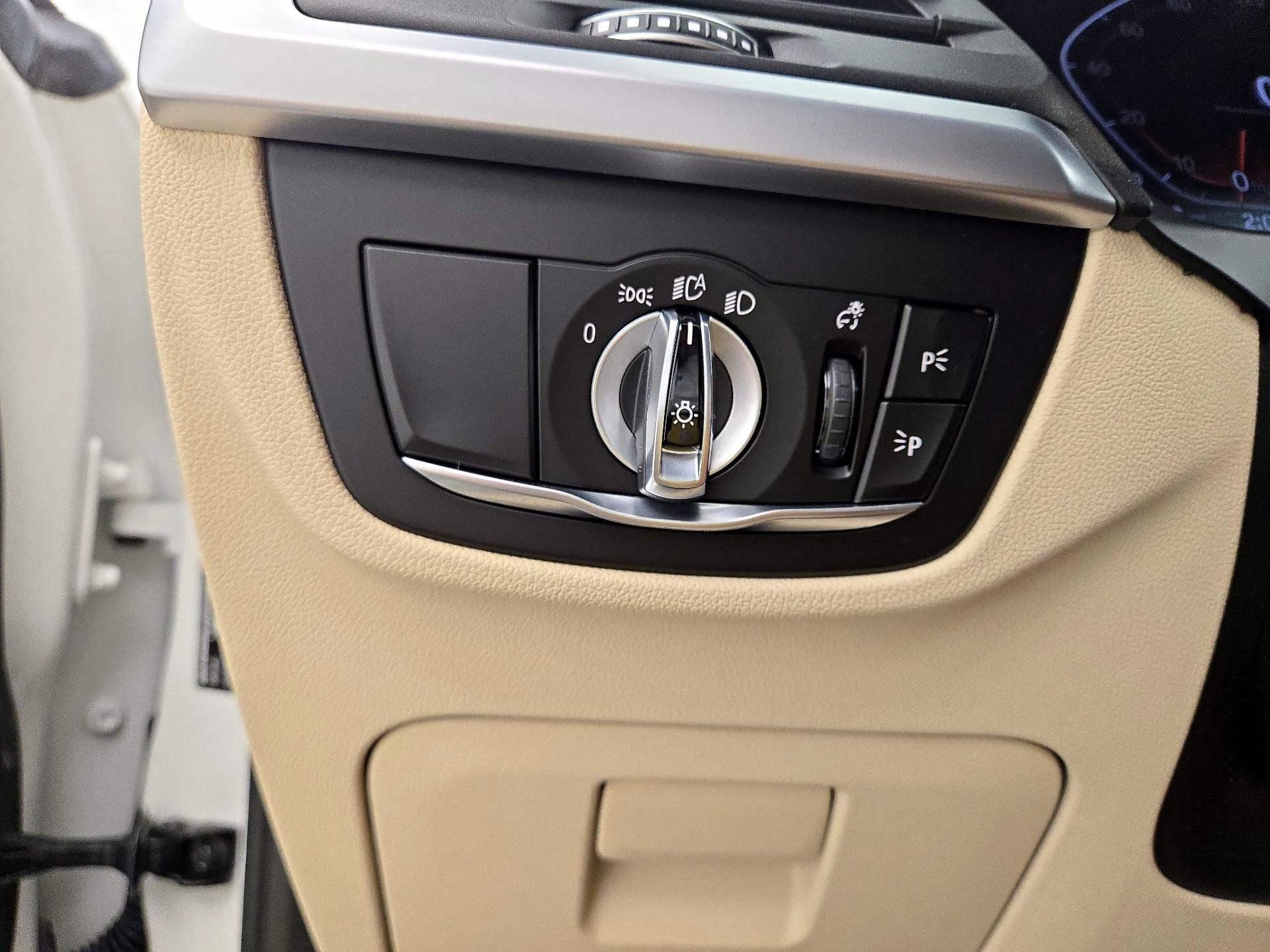 Thumbnail: 2022 BMW X3 - 13