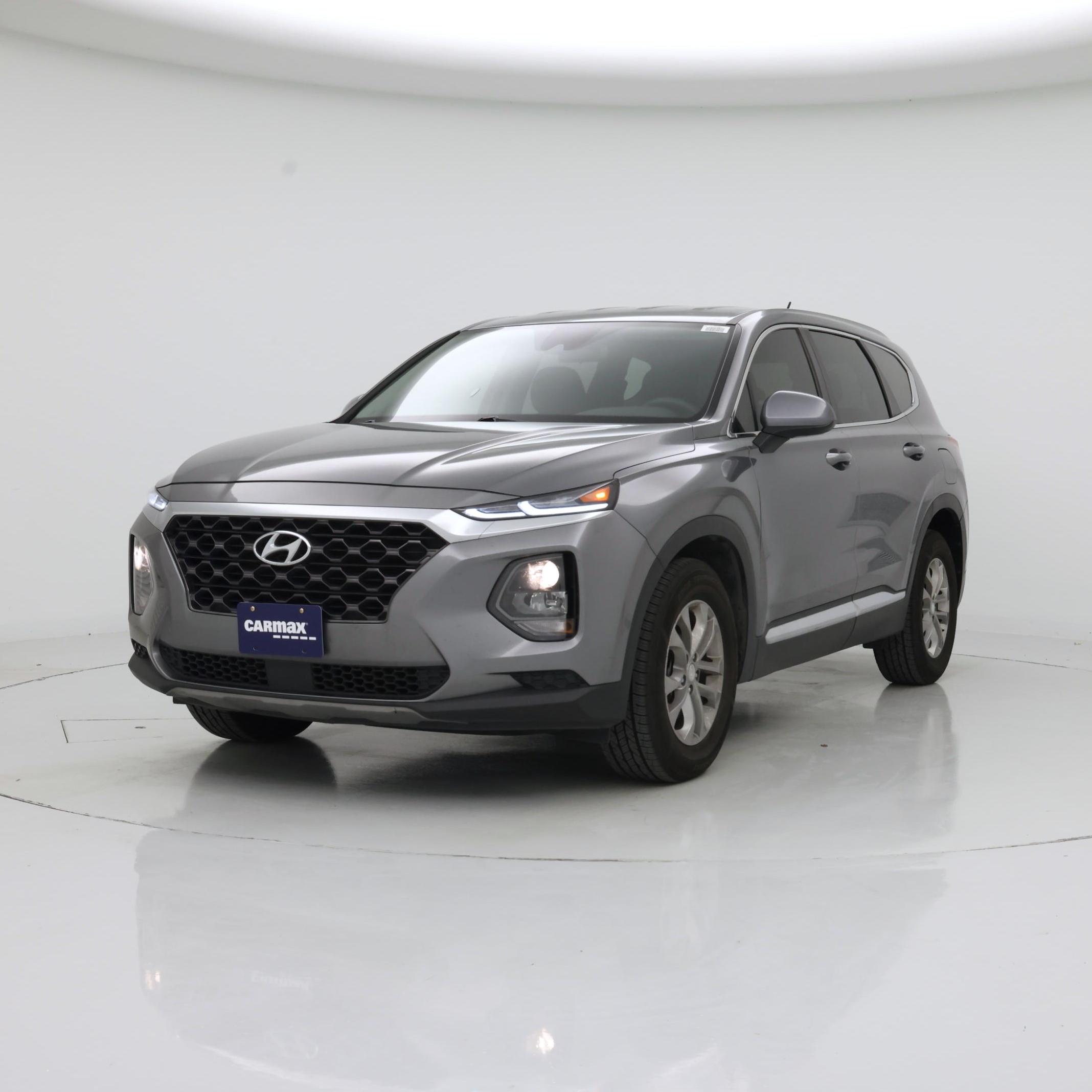 Thumbnail: 2019 Hyundai Santa Fe - 4