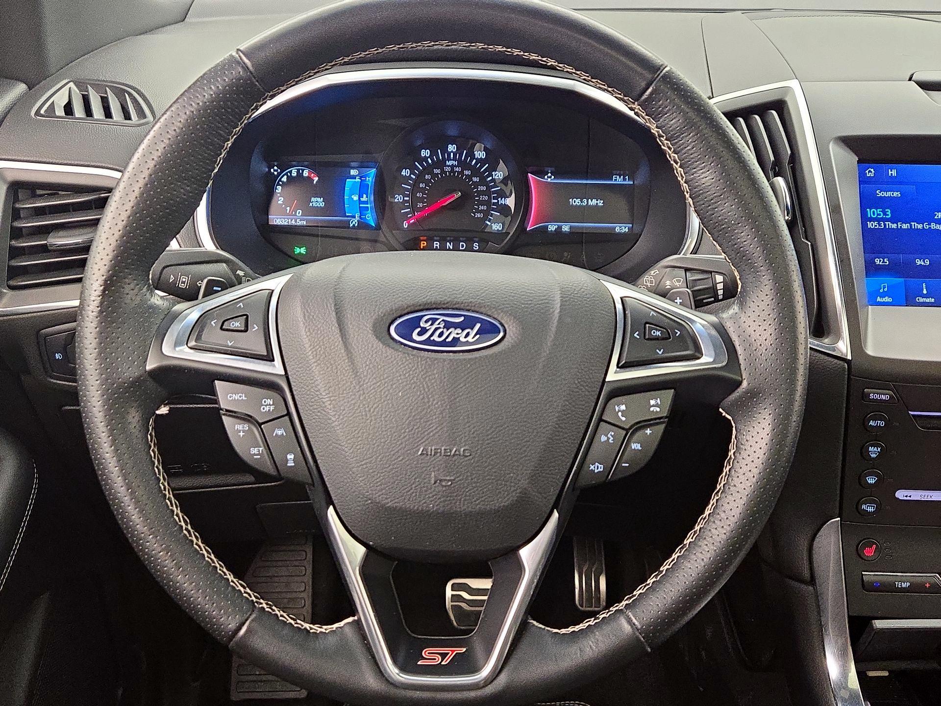 Thumbnail: 2019 Ford Edge - 10