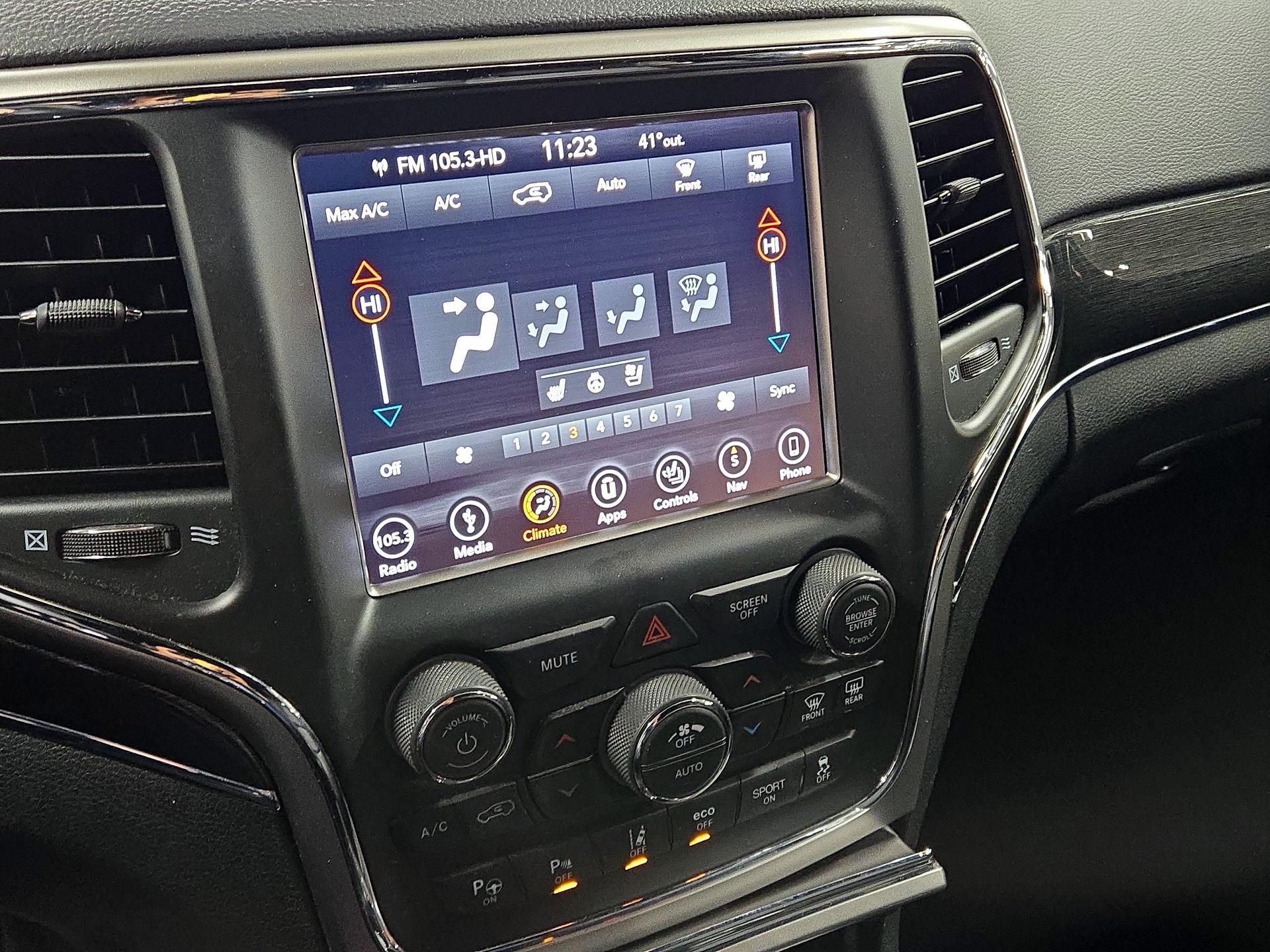 Thumbnail: 2018 Jeep Grand Cherokee - 17