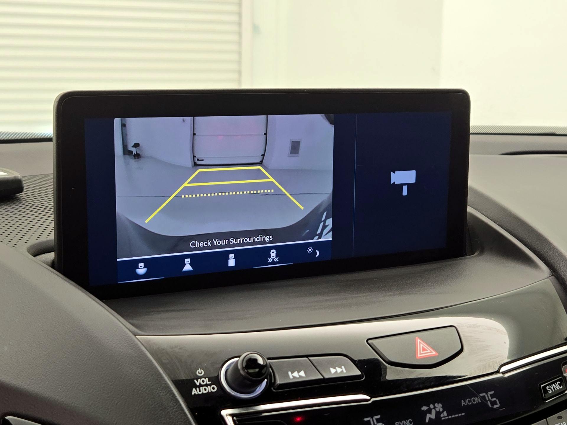 Thumbnail: 2021 Acura RDX - 15