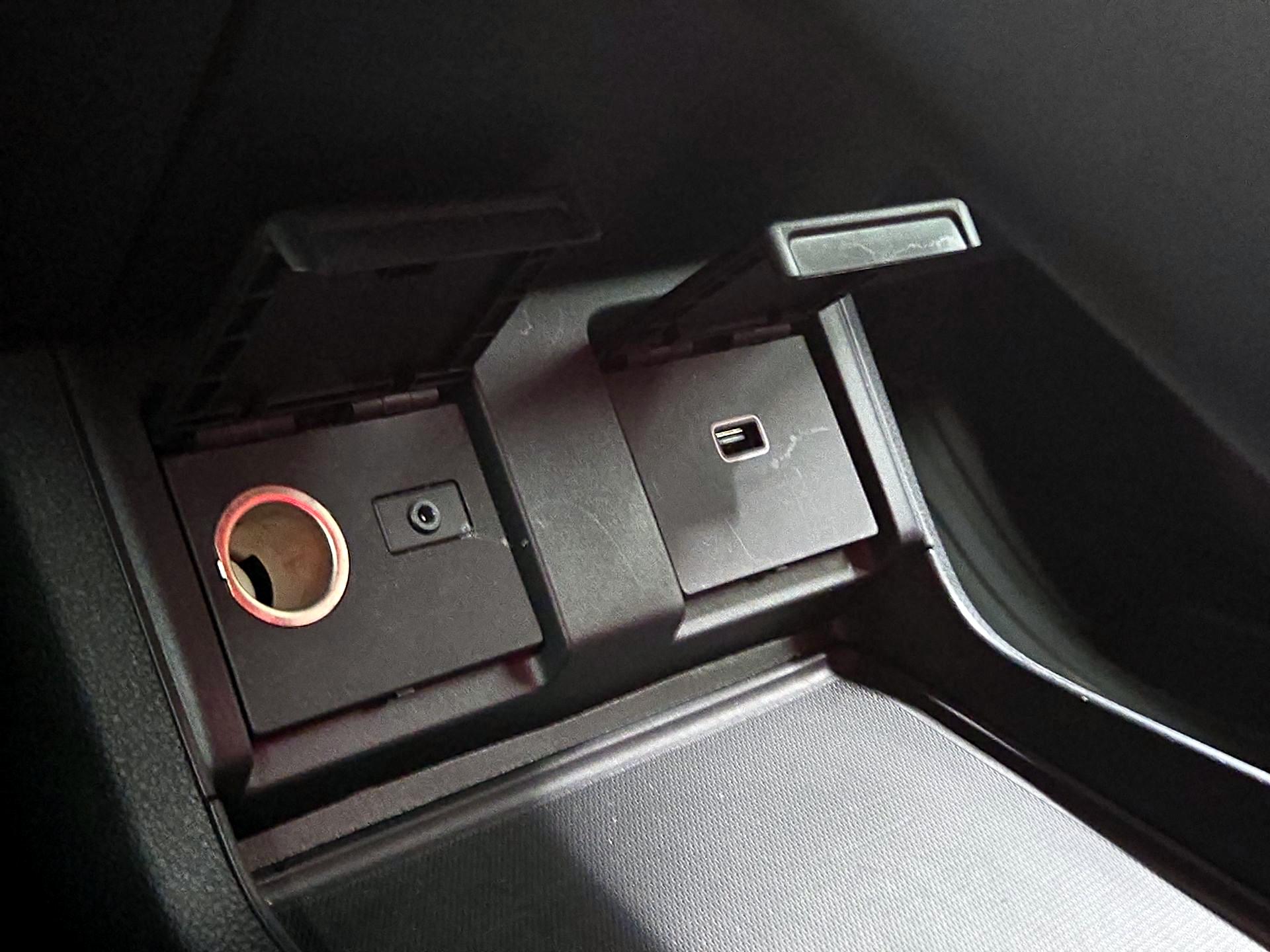 Thumbnail: 2021 Acura RDX - 19