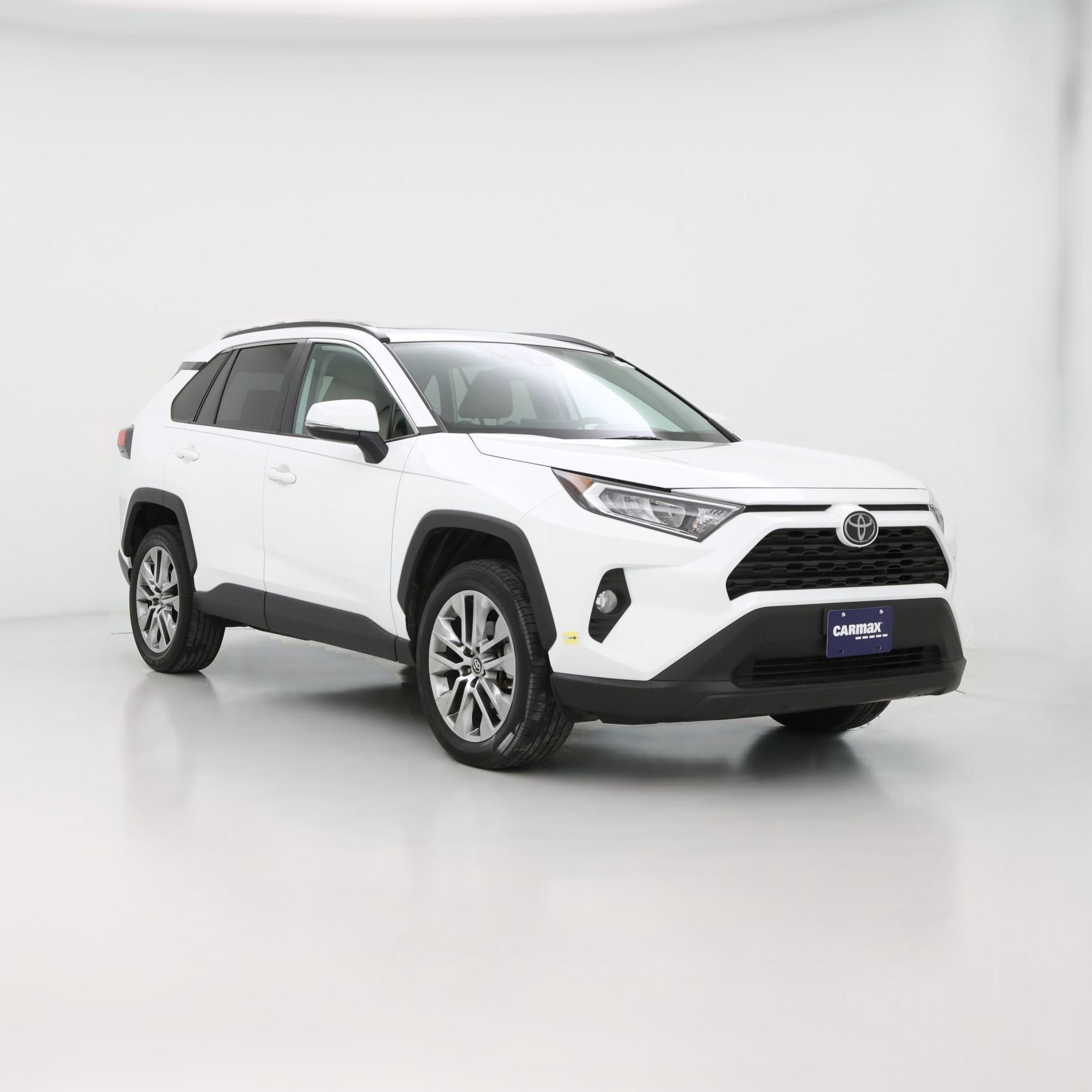 Thumbnail: 2019 Toyota RAV4 - 1