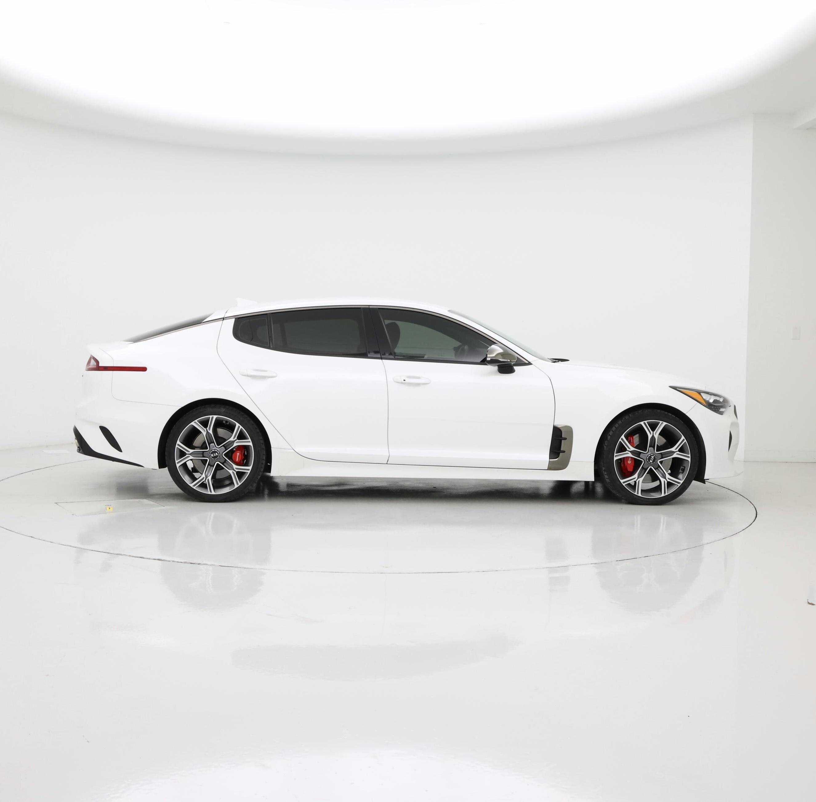 Thumbnail: 2020 Kia Stinger - 7