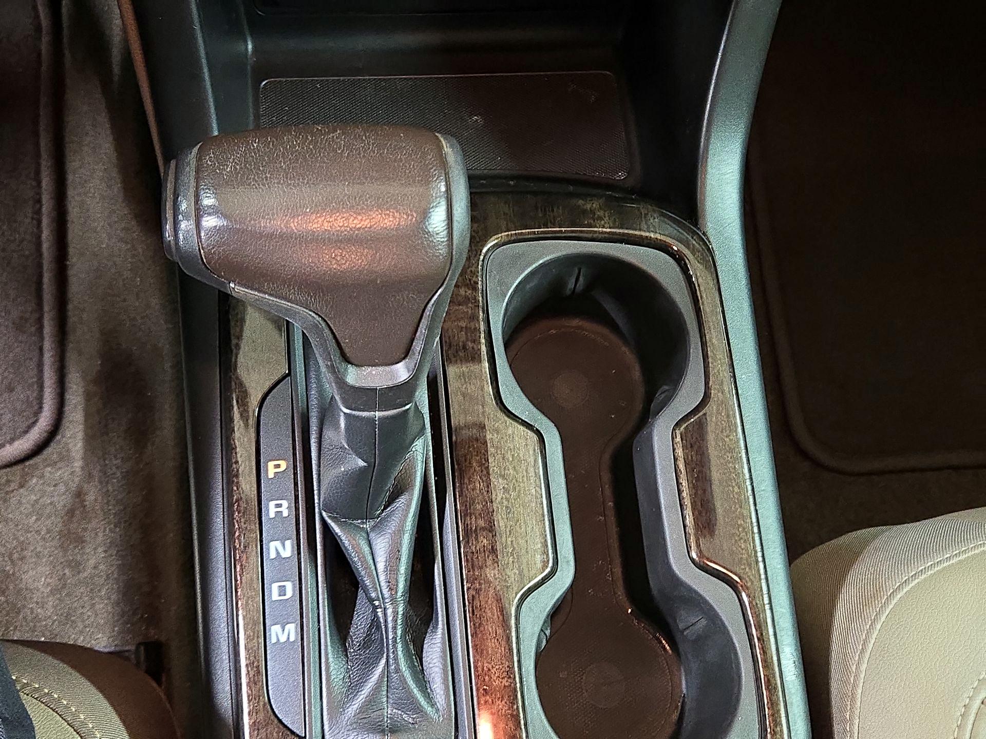 Thumbnail: 2016 GMC Canyon - 17