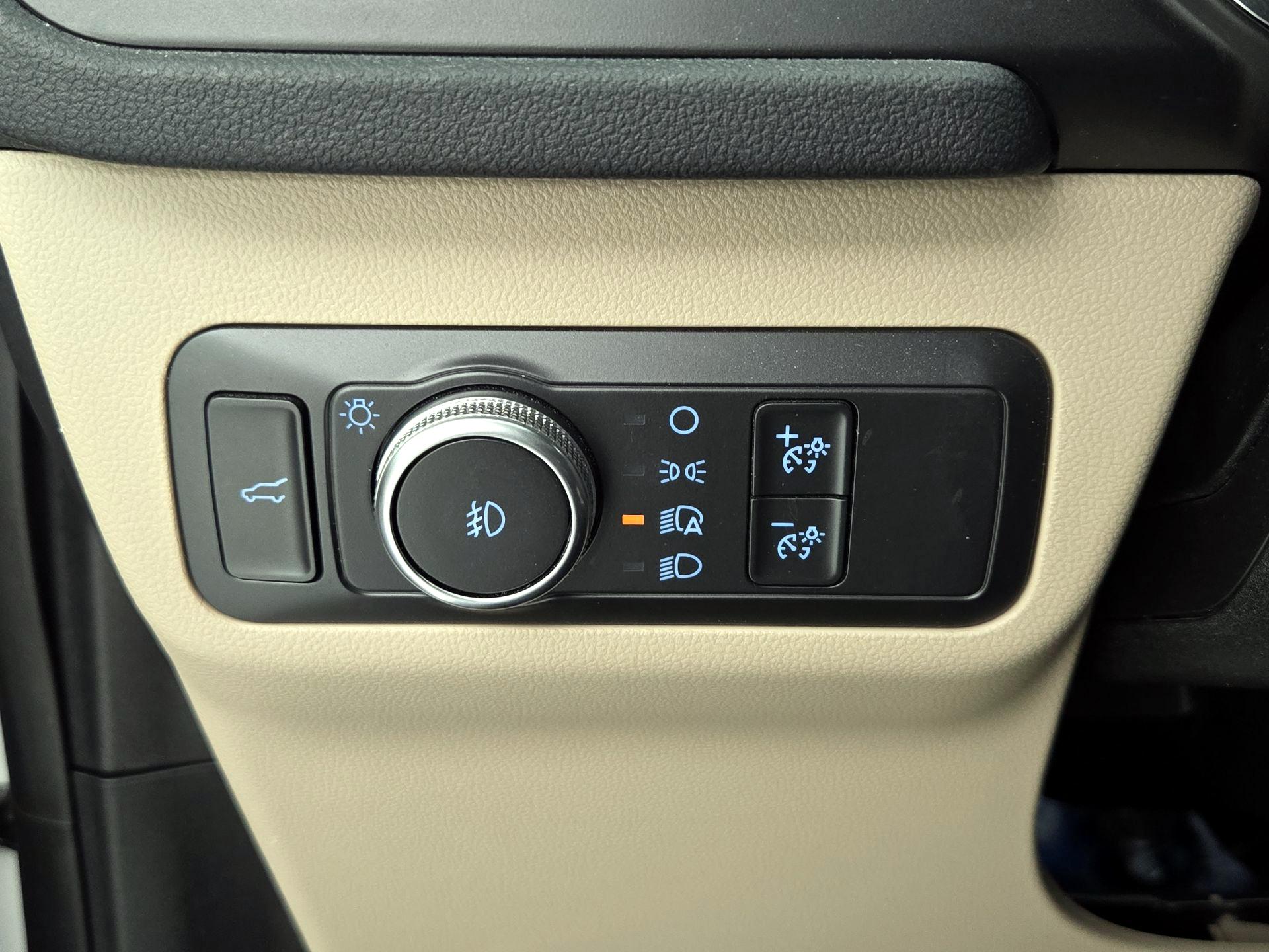 Thumbnail: 2020 Ford Escape - 13