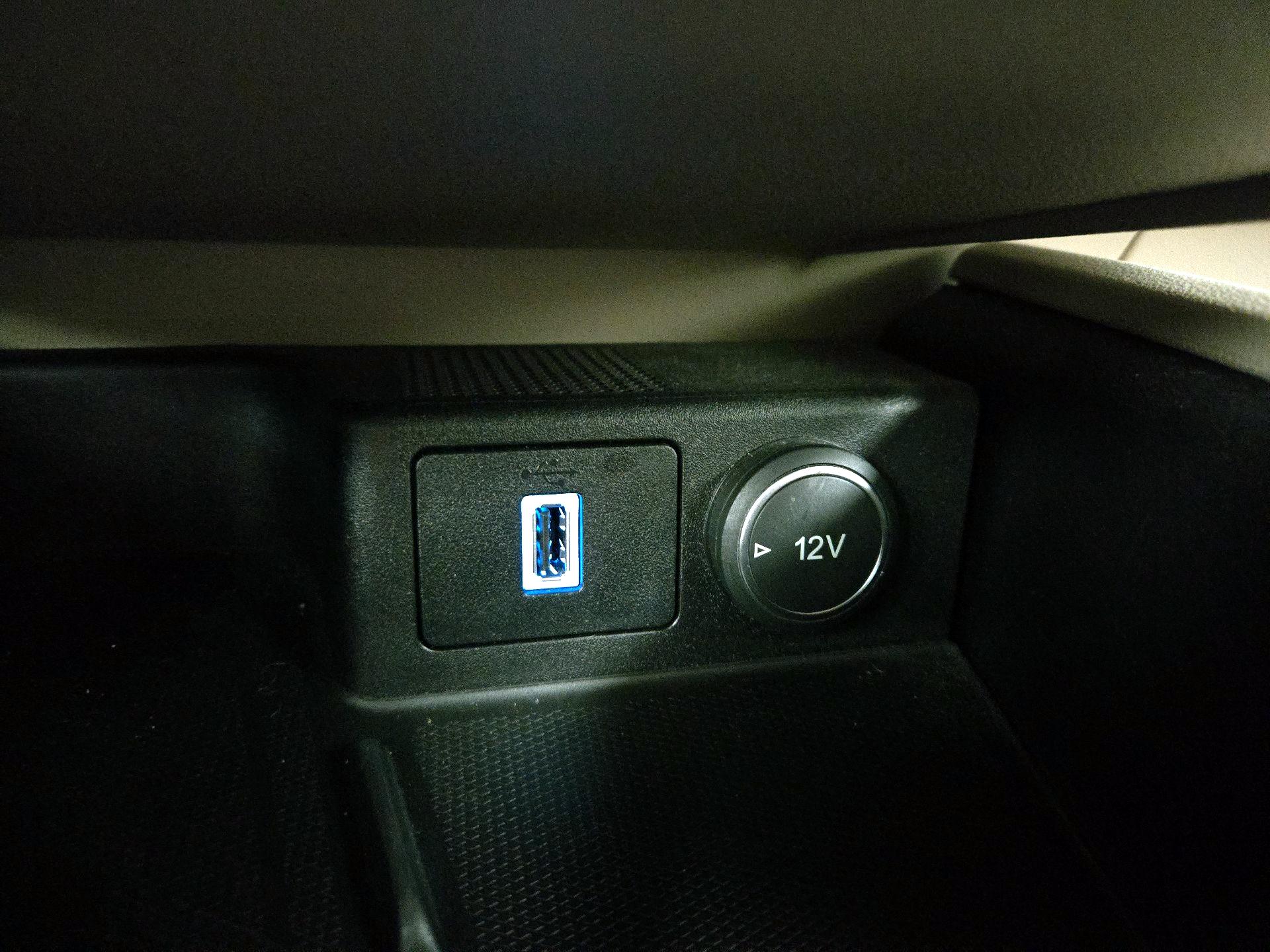 Thumbnail: 2020 Ford Escape - 19