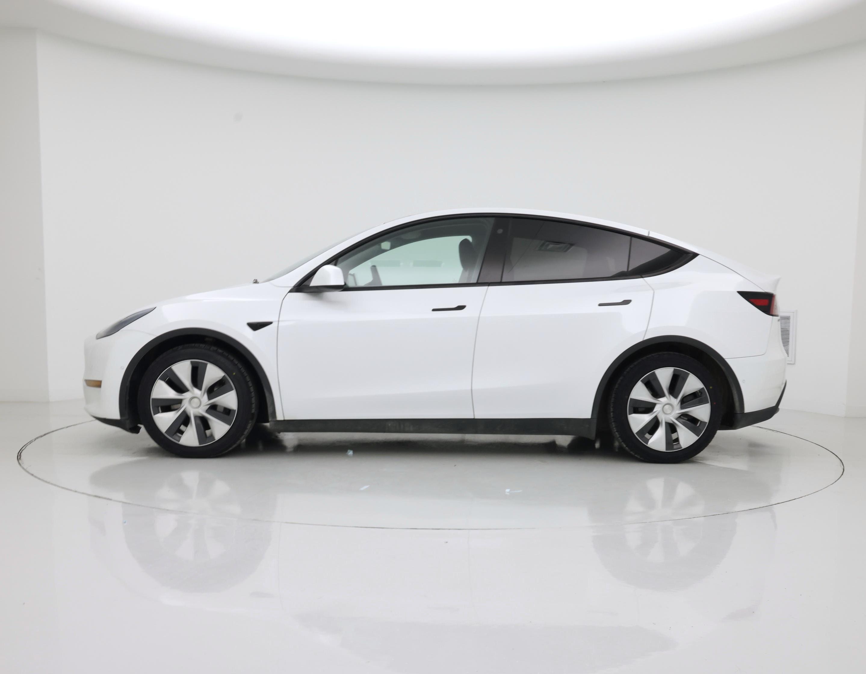 Thumbnail: 2021 Tesla Model Y - 3