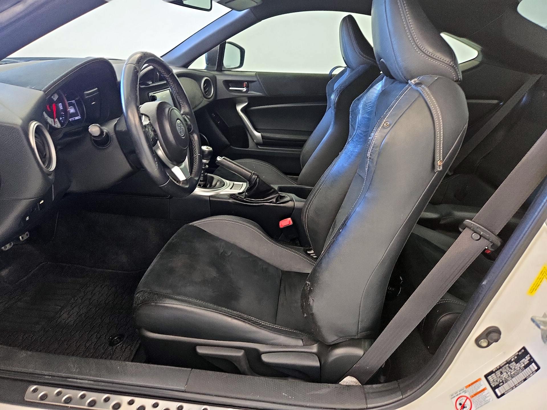 Thumbnail: 2018 Toyota 86 - 11