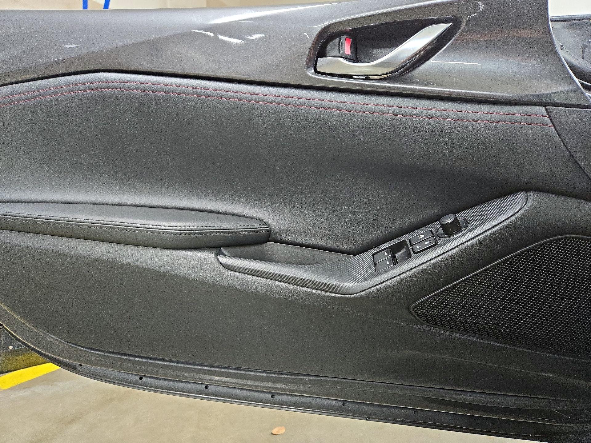 Thumbnail: 2019 Mazda MX-5 Miata - 12