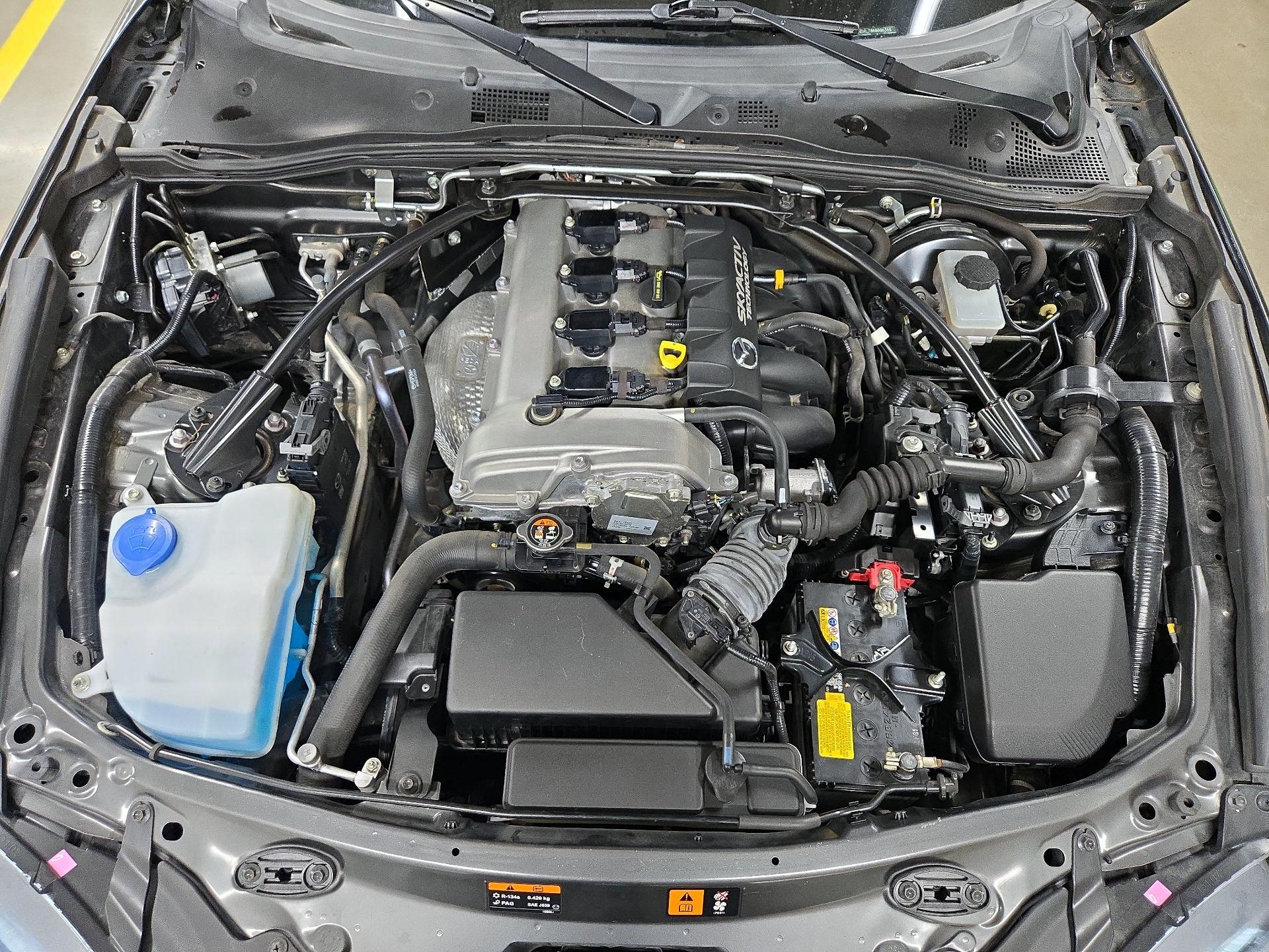 Thumbnail: 2019 Mazda MX-5 Miata - 20