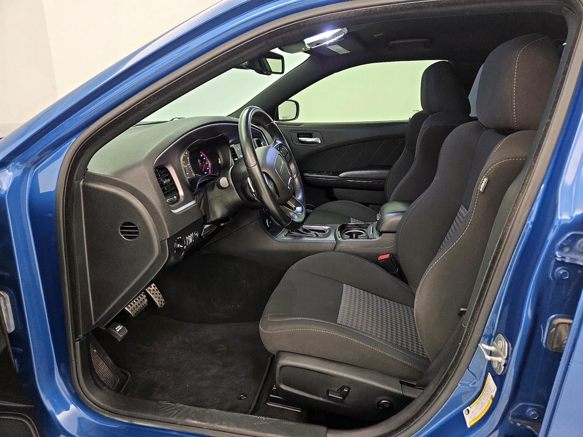 Thumbnail: 2021 Dodge Charger - 11