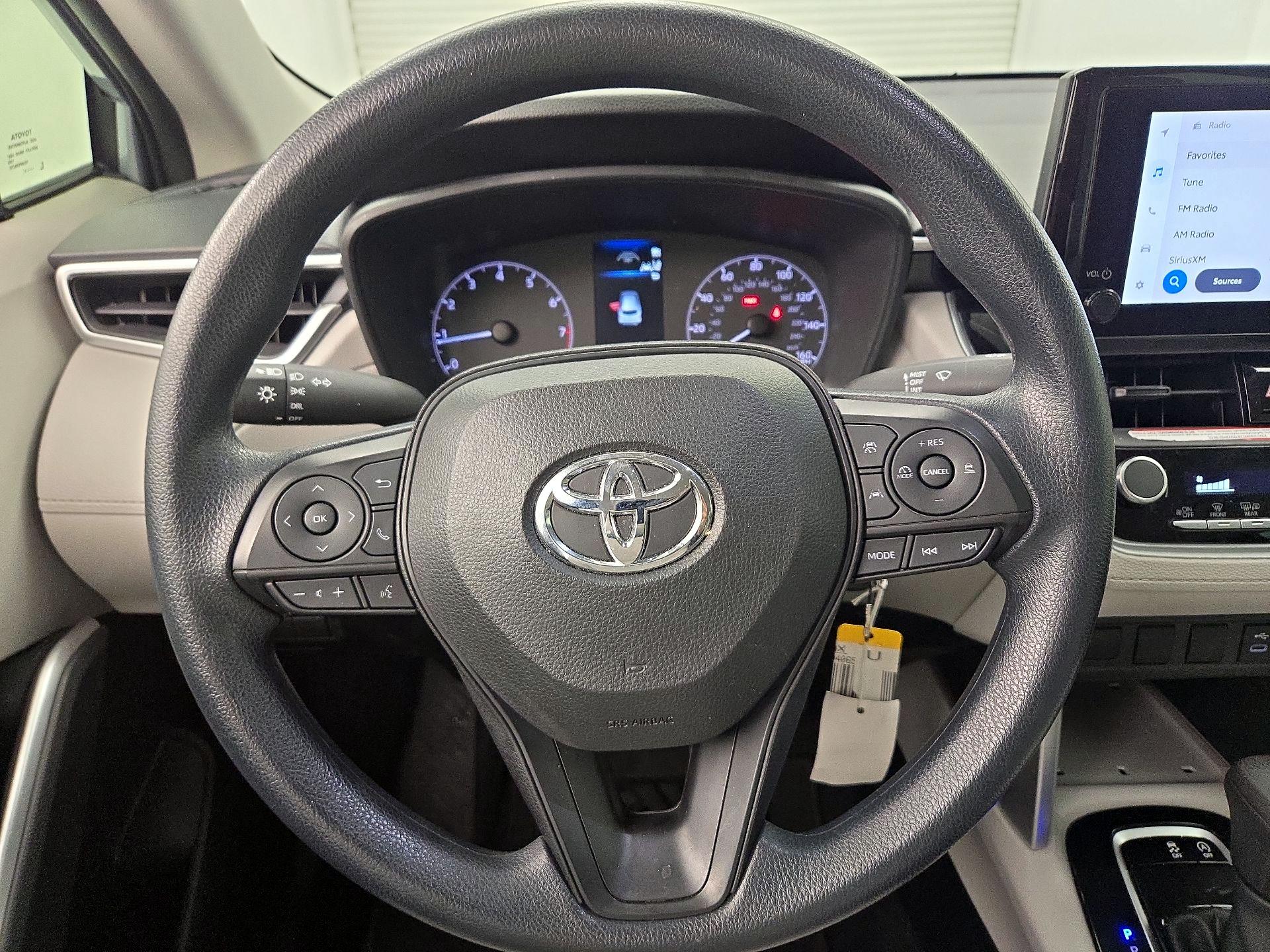 Thumbnail: 2023 Toyota Corolla Cross - 10