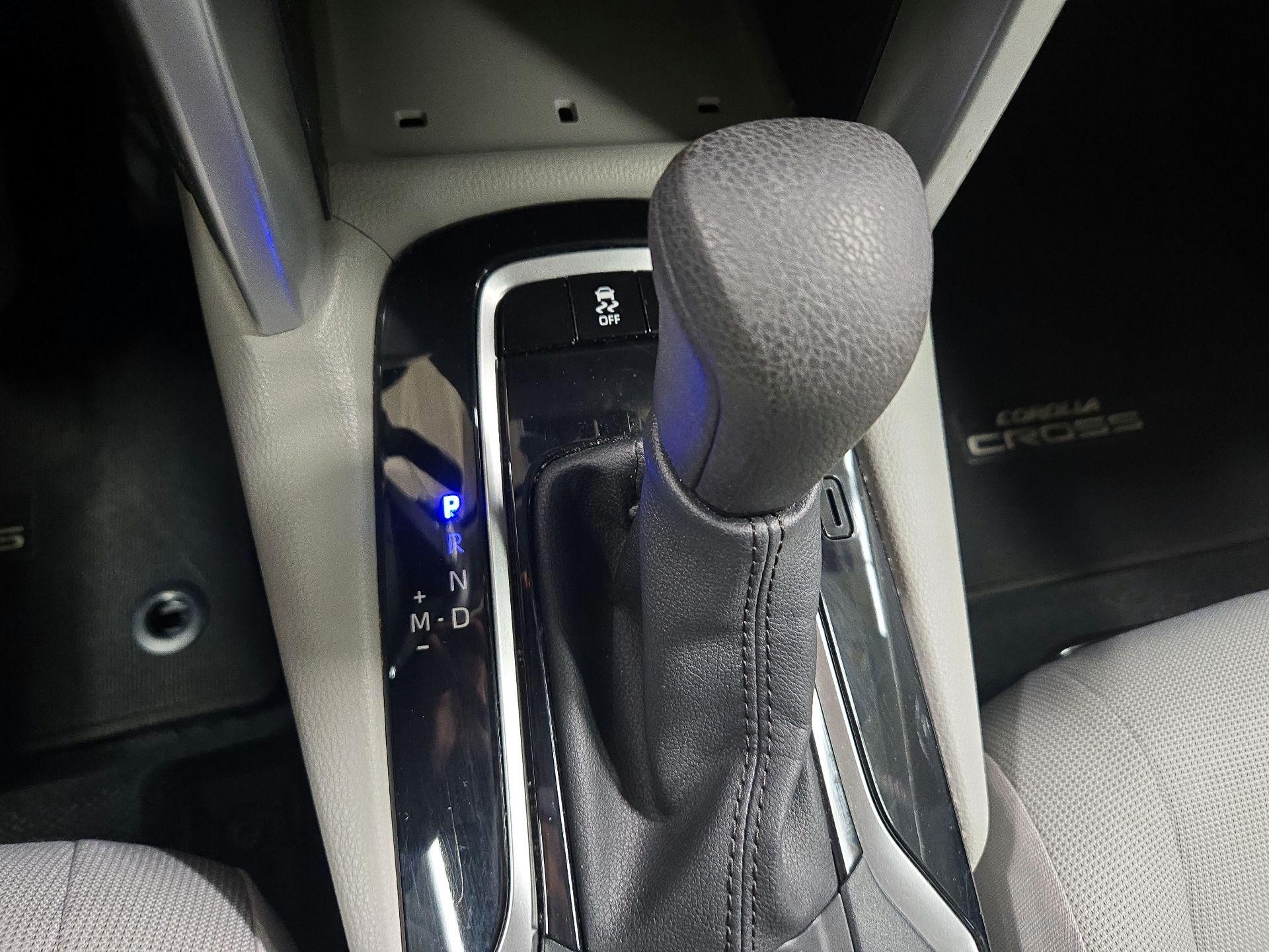 Thumbnail: 2023 Toyota Corolla Cross - 16