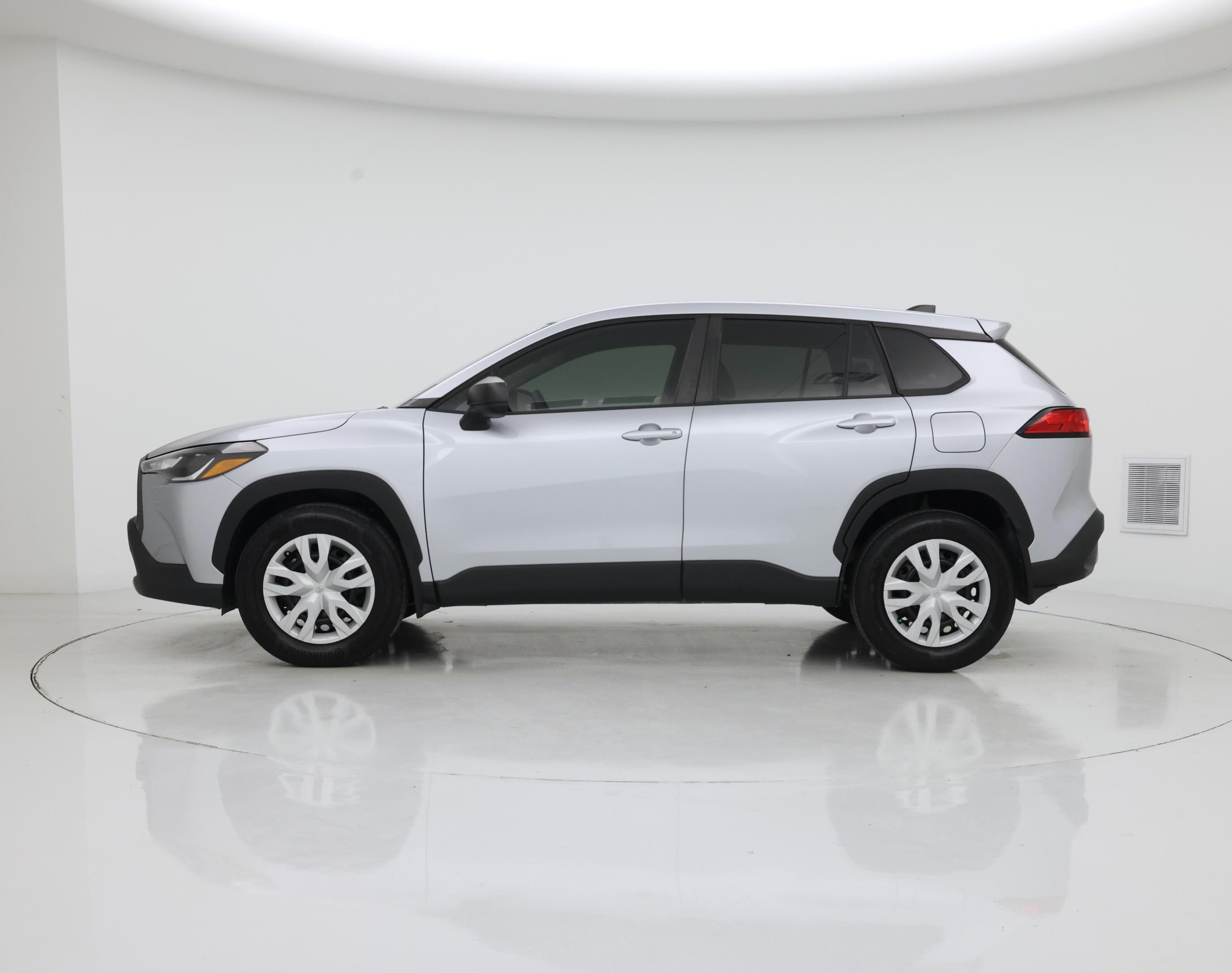 Thumbnail: 2023 Toyota Corolla Cross - 3