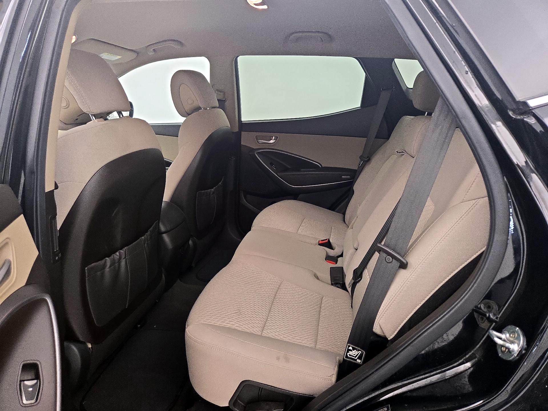 Thumbnail: 2017 Hyundai Santa Fe - 19