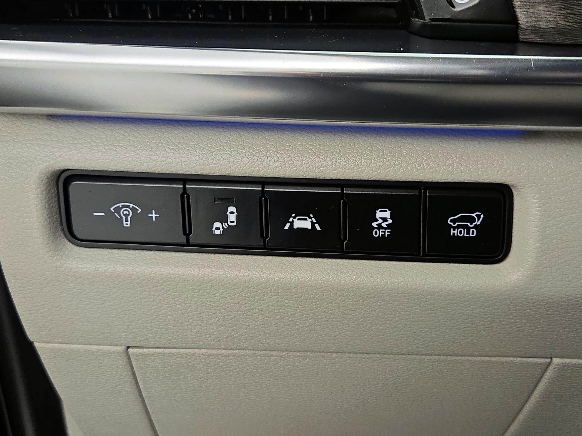 Thumbnail: 2021 Kia Telluride - 13