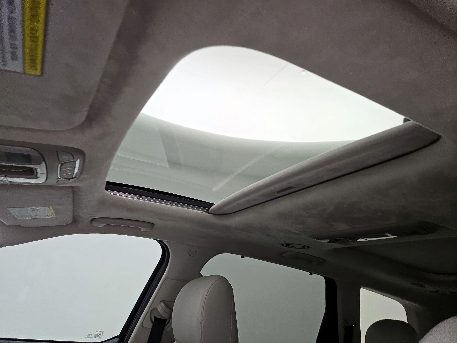 Thumbnail: 2021 Kia Telluride - 19